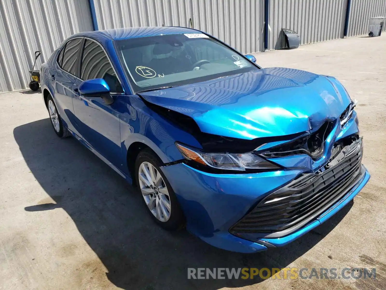 1 Photograph of a damaged car 4T1B11HK4KU279414 TOYOTA CAMRY 2019