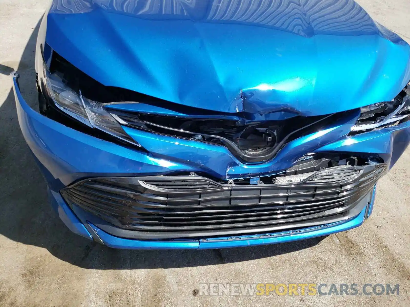 9 Photograph of a damaged car 4T1B11HK4KU279414 TOYOTA CAMRY 2019