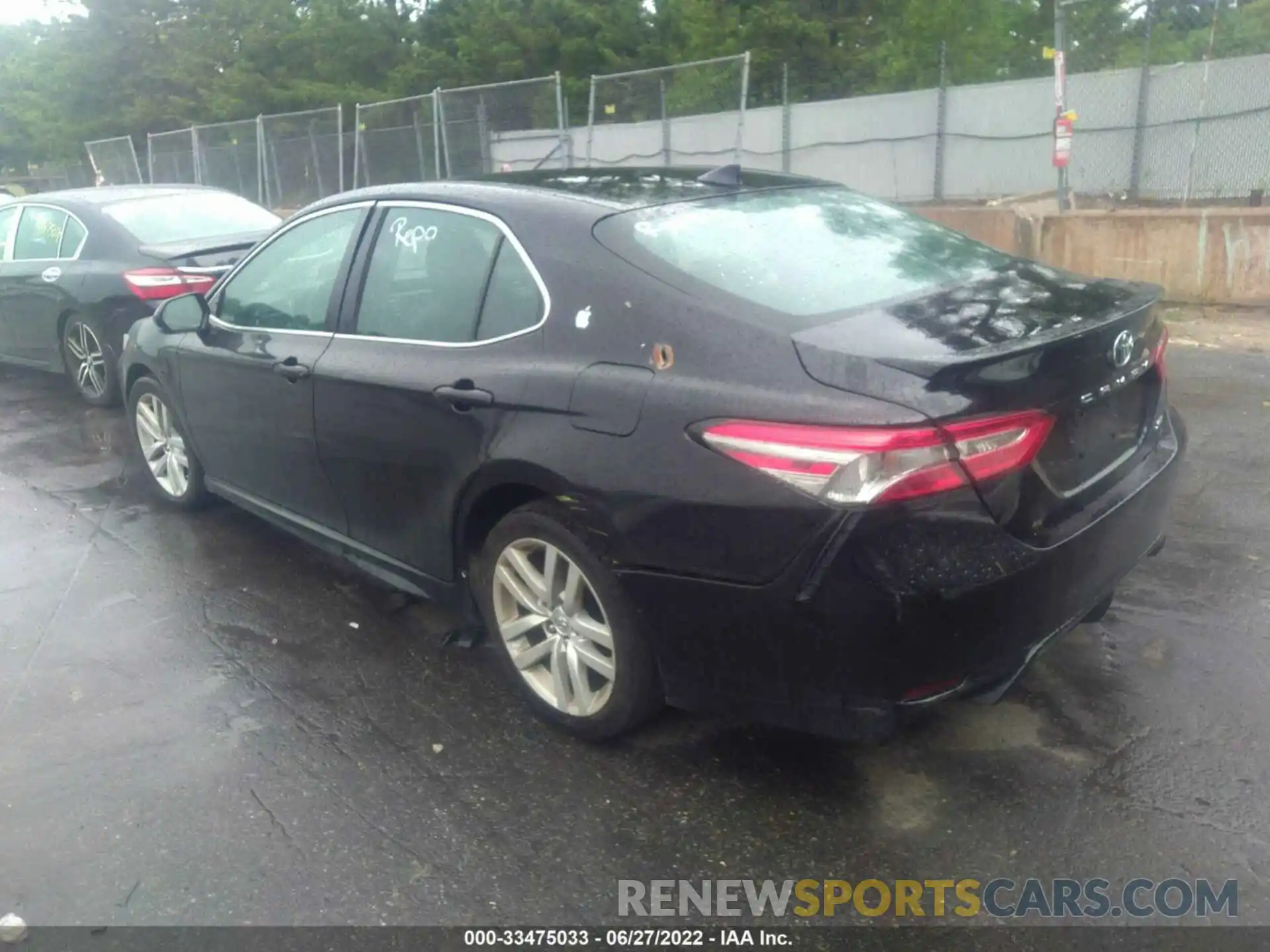 3 Photograph of a damaged car 4T1B11HK4KU279610 TOYOTA CAMRY 2019