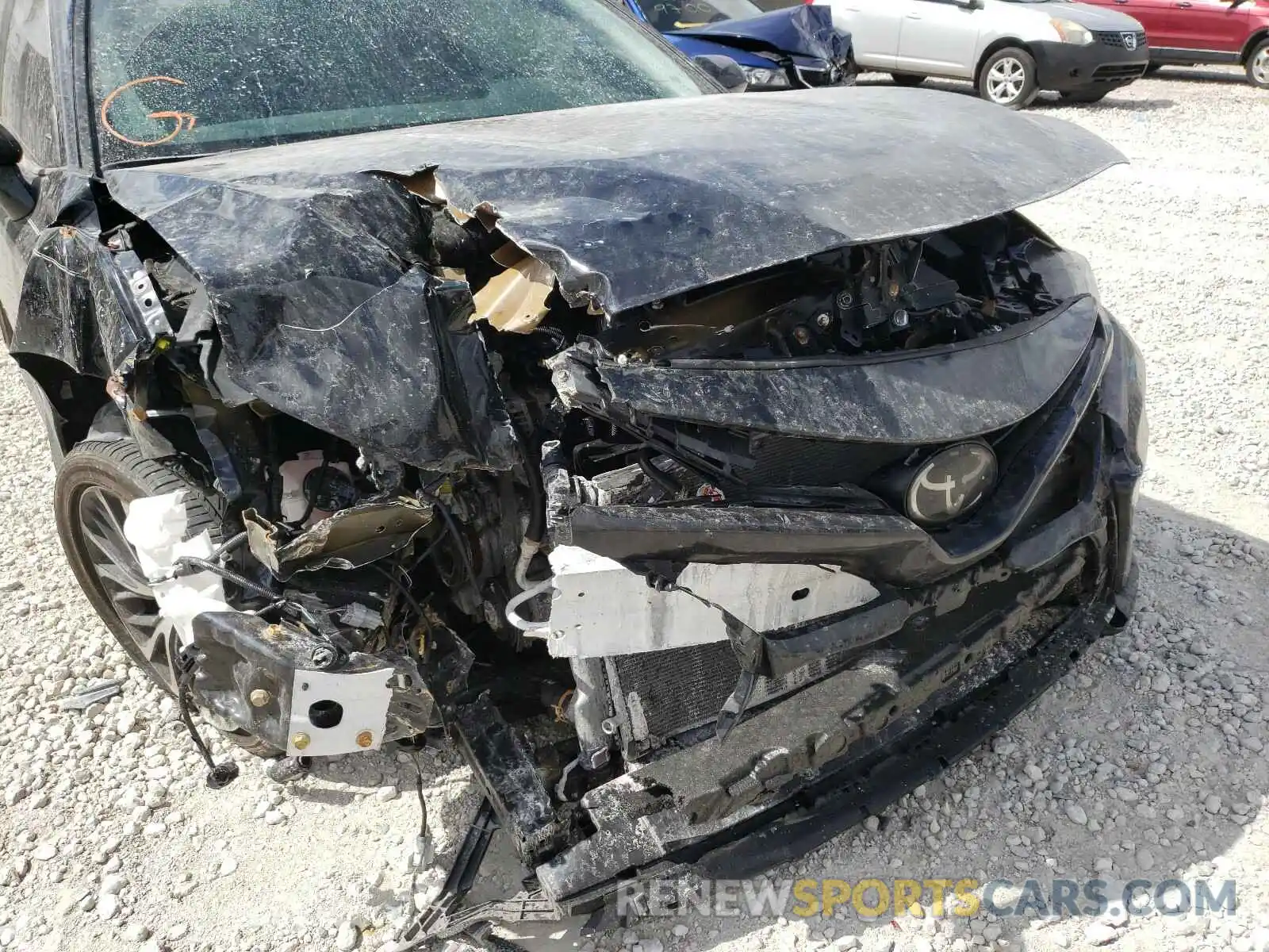 9 Photograph of a damaged car 4T1B11HK4KU279753 TOYOTA CAMRY 2019