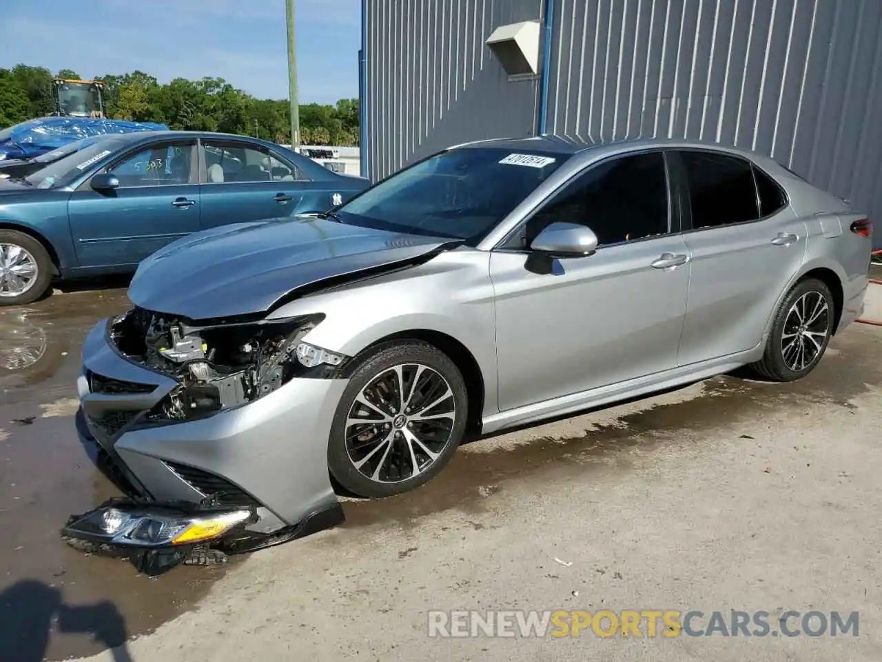 1 Photograph of a damaged car 4T1B11HK4KU280417 TOYOTA CAMRY 2019