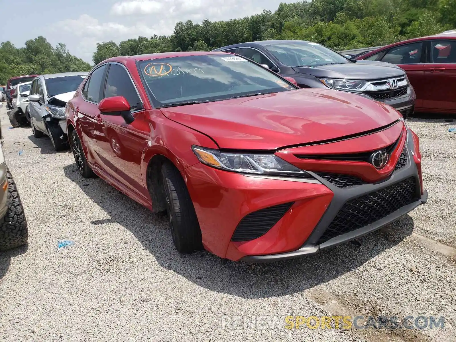 1 Photograph of a damaged car 4T1B11HK4KU281907 TOYOTA CAMRY 2019