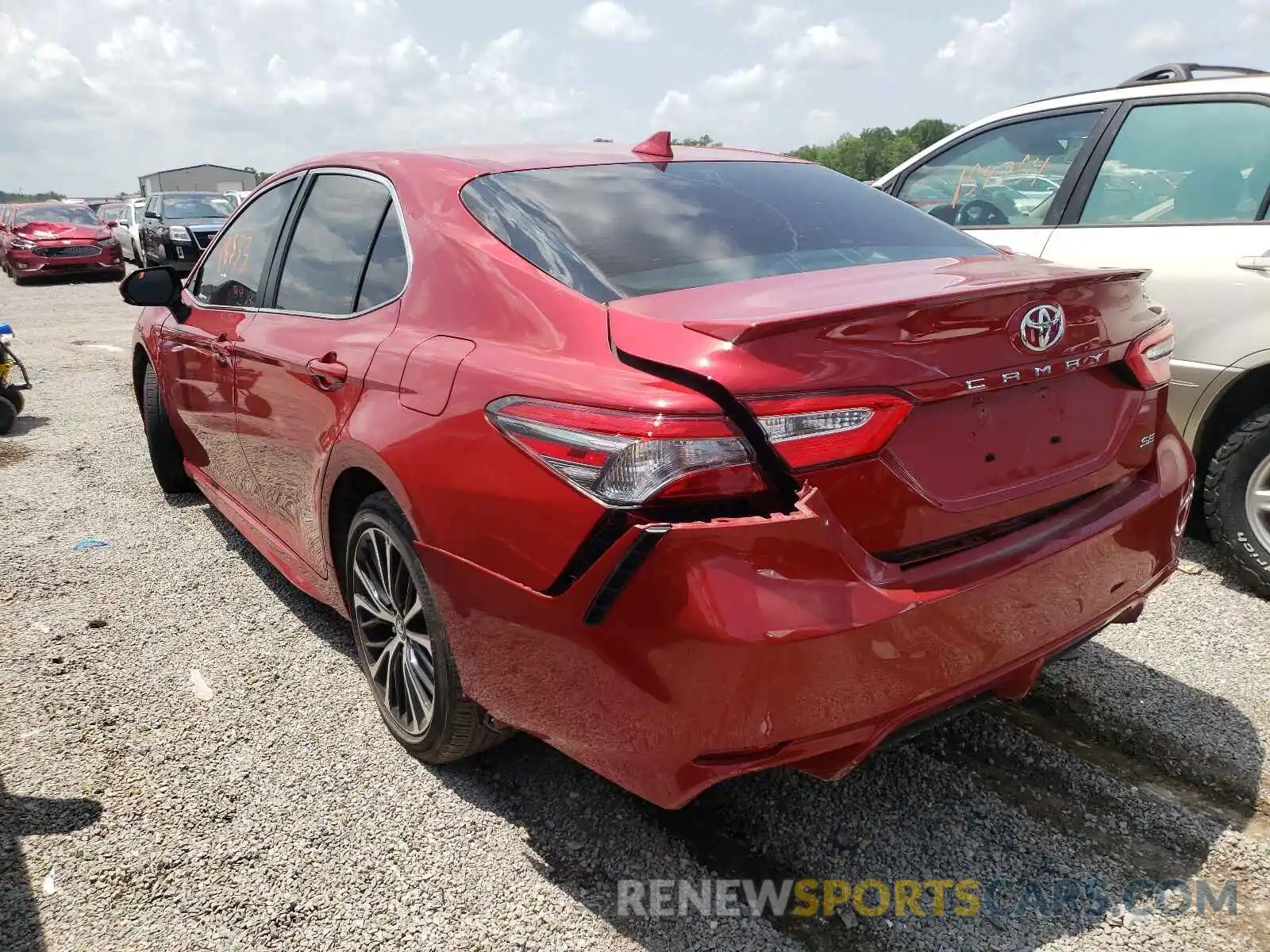 3 Photograph of a damaged car 4T1B11HK4KU281907 TOYOTA CAMRY 2019