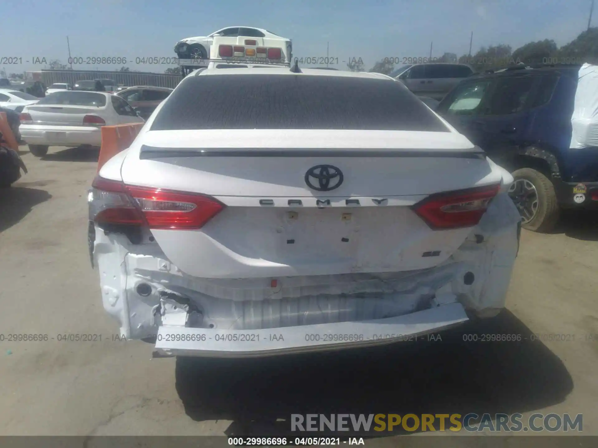 6 Photograph of a damaged car 4T1B11HK4KU282930 TOYOTA CAMRY 2019