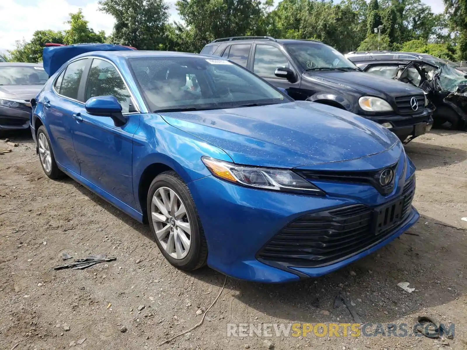 1 Photograph of a damaged car 4T1B11HK4KU287836 TOYOTA CAMRY 2019