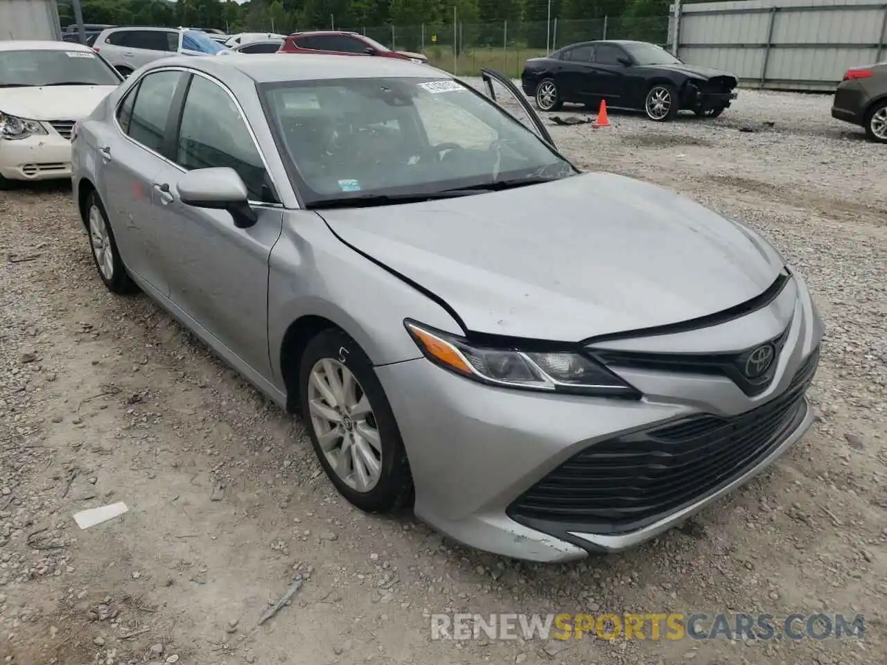 1 Photograph of a damaged car 4T1B11HK4KU287903 TOYOTA CAMRY 2019