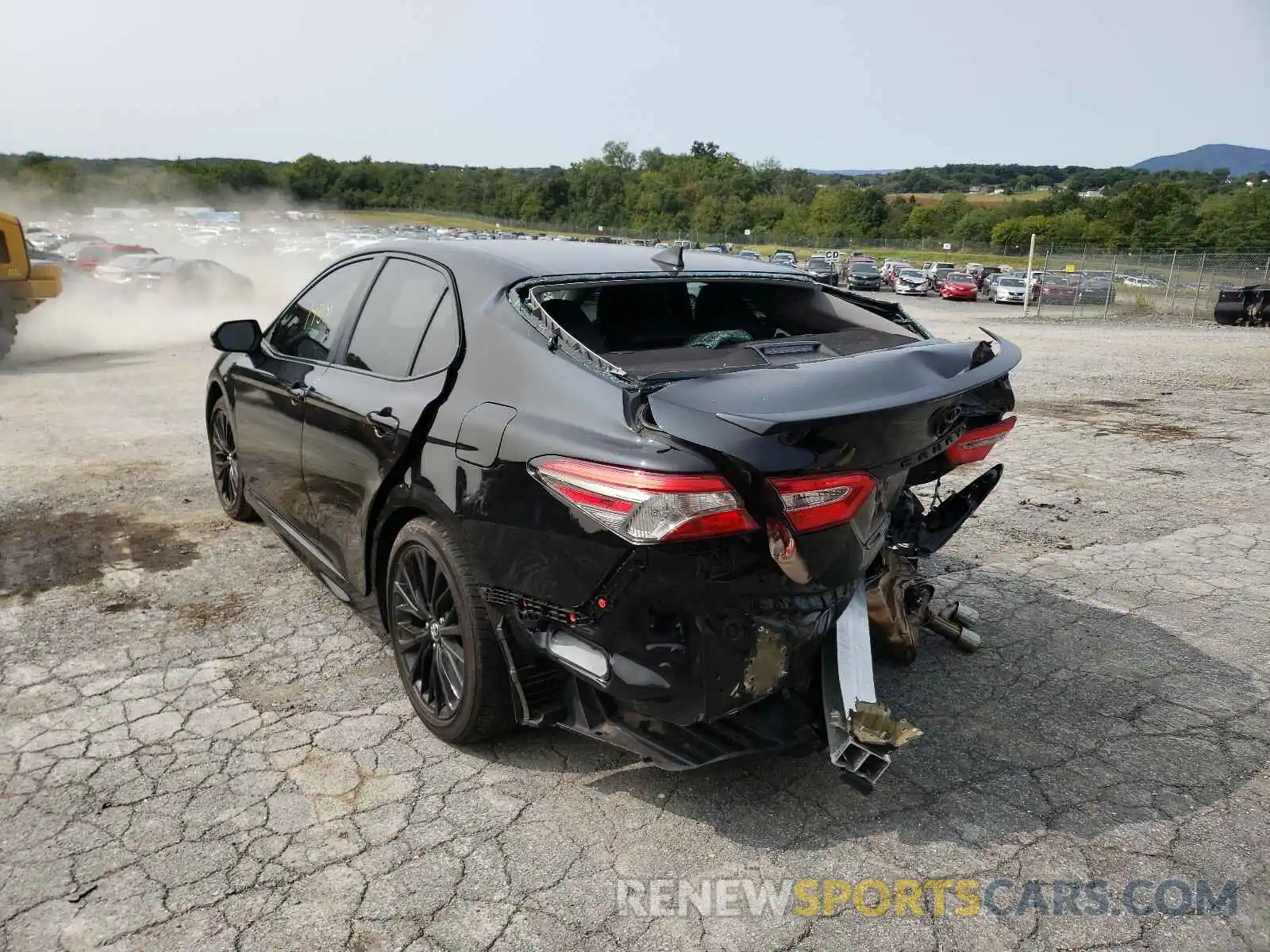 3 Photograph of a damaged car 4T1B11HK4KU287920 TOYOTA CAMRY 2019
