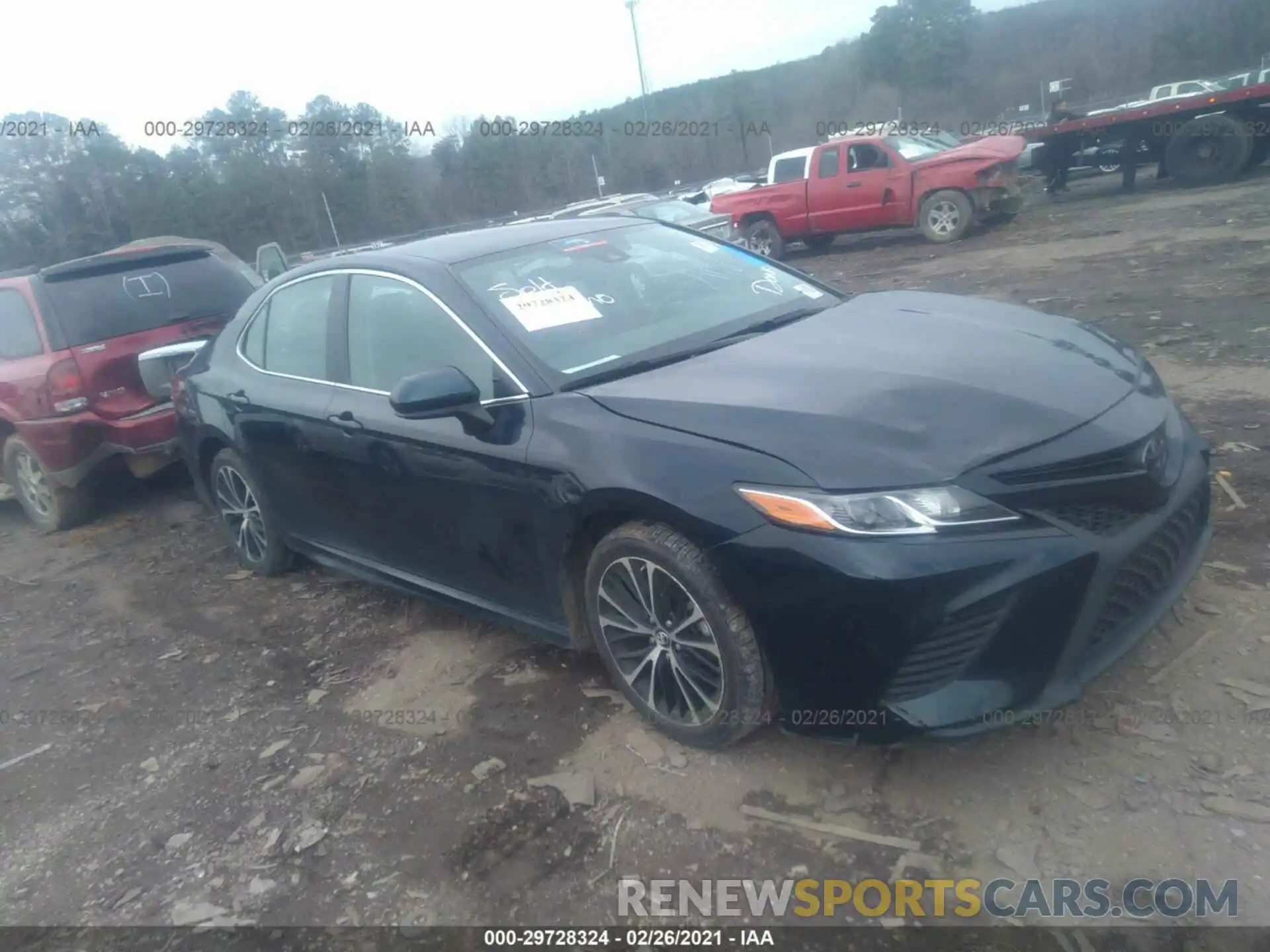 1 Photograph of a damaged car 4T1B11HK4KU288274 TOYOTA CAMRY 2019