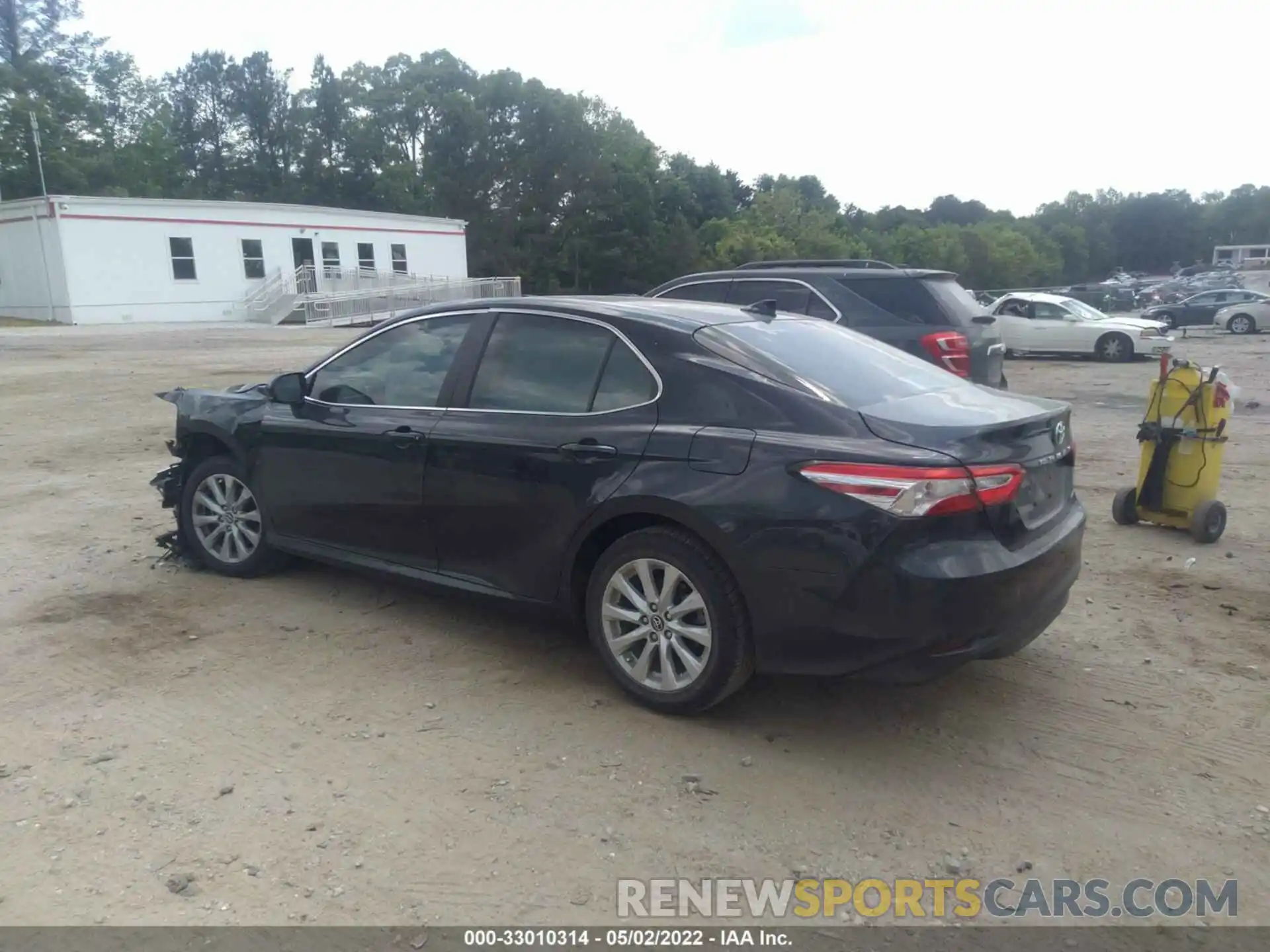 3 Photograph of a damaged car 4T1B11HK4KU288789 TOYOTA CAMRY 2019