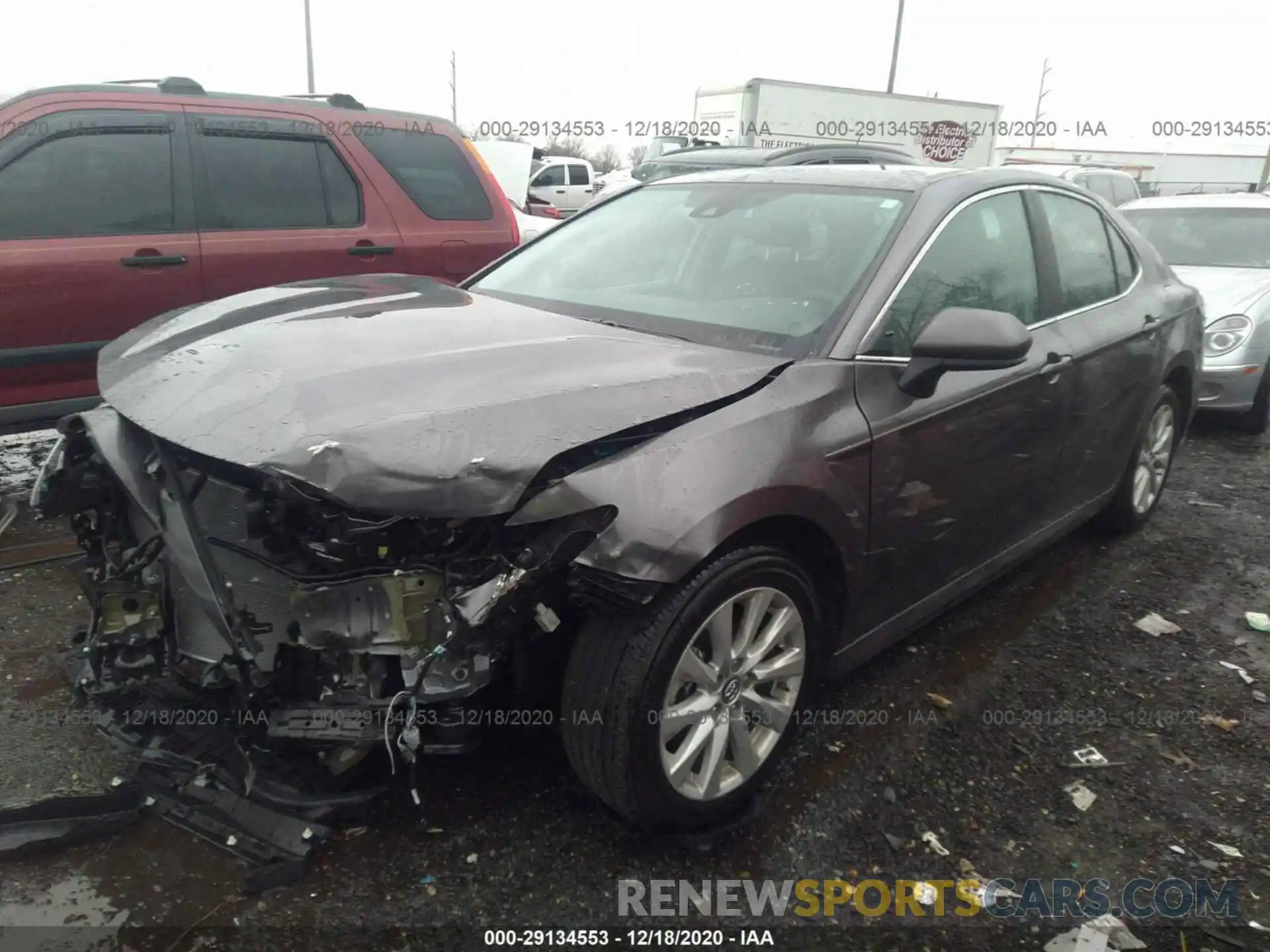 2 Photograph of a damaged car 4T1B11HK4KU289487 TOYOTA CAMRY 2019