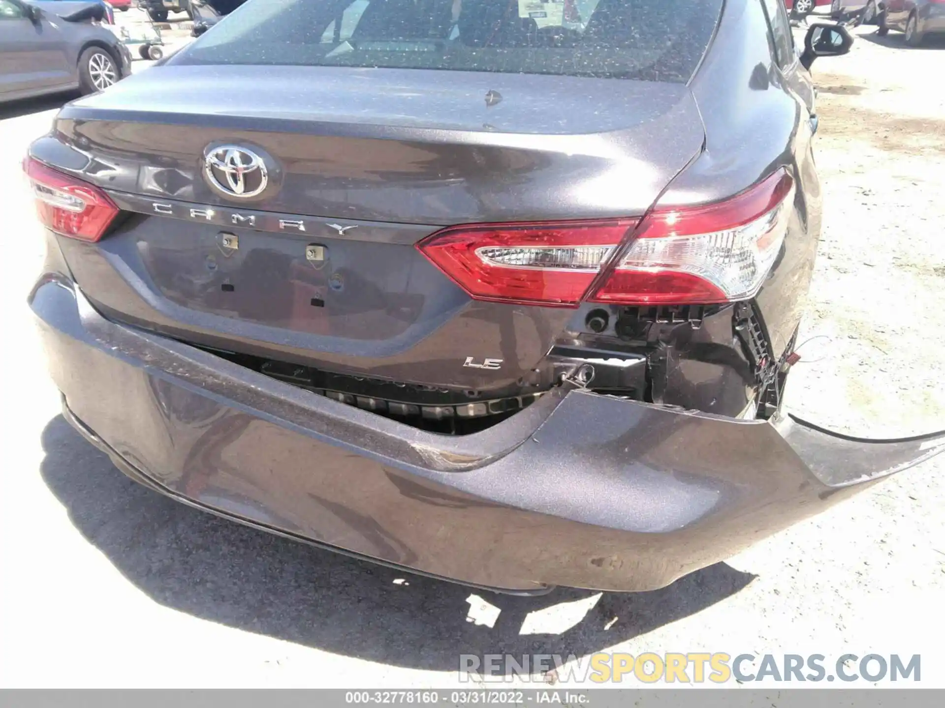 6 Photograph of a damaged car 4T1B11HK4KU290431 TOYOTA CAMRY 2019