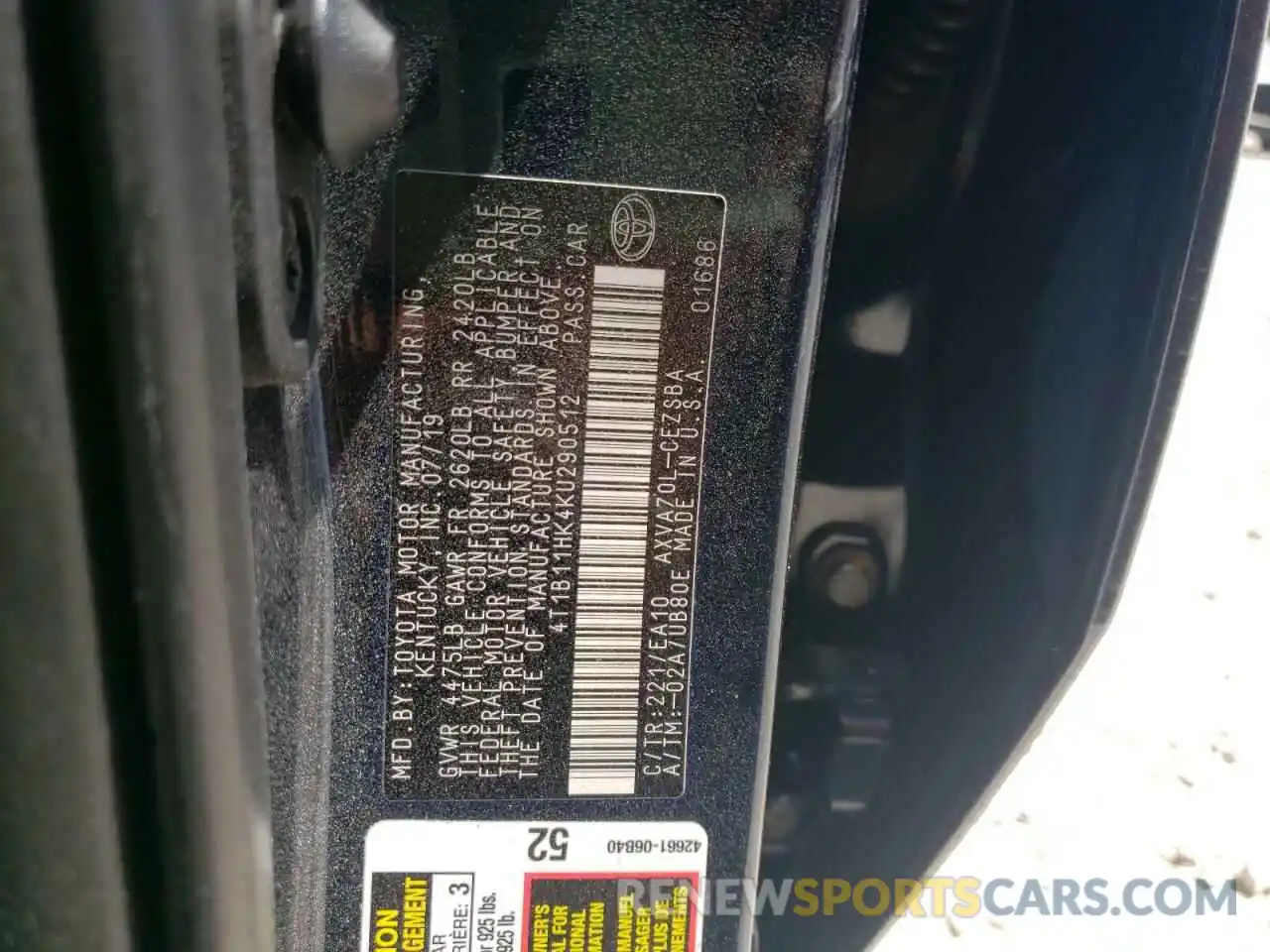 10 Photograph of a damaged car 4T1B11HK4KU290512 TOYOTA CAMRY 2019