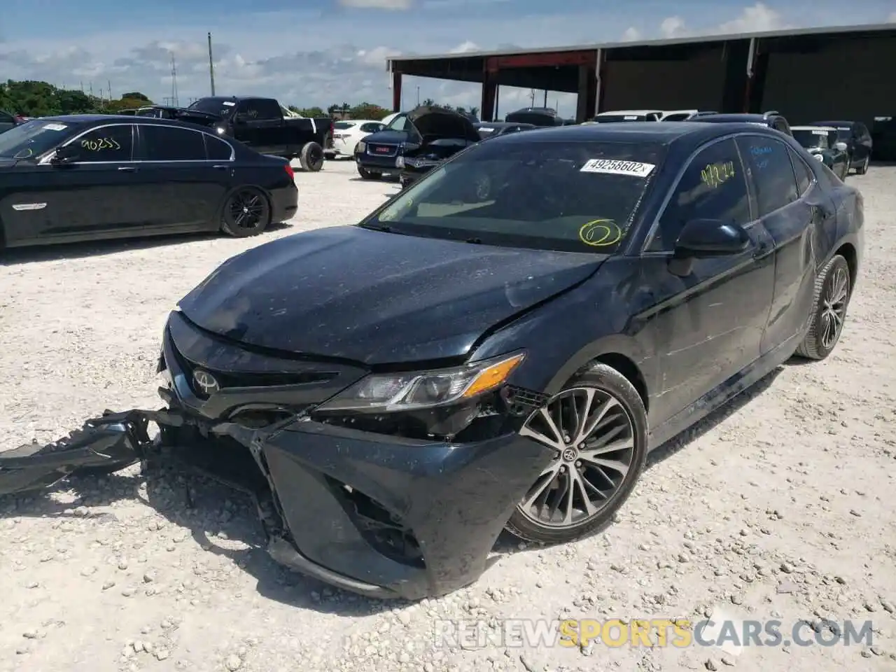 2 Photograph of a damaged car 4T1B11HK4KU290512 TOYOTA CAMRY 2019