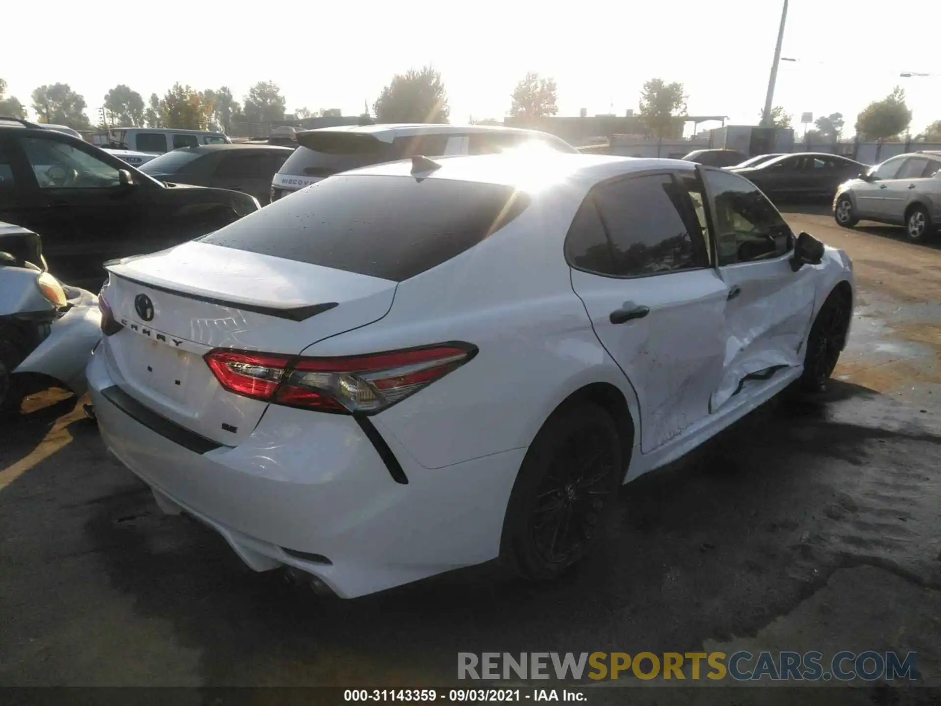 4 Фотография поврежденного автомобиля 4T1B11HK4KU294320 TOYOTA CAMRY 2019