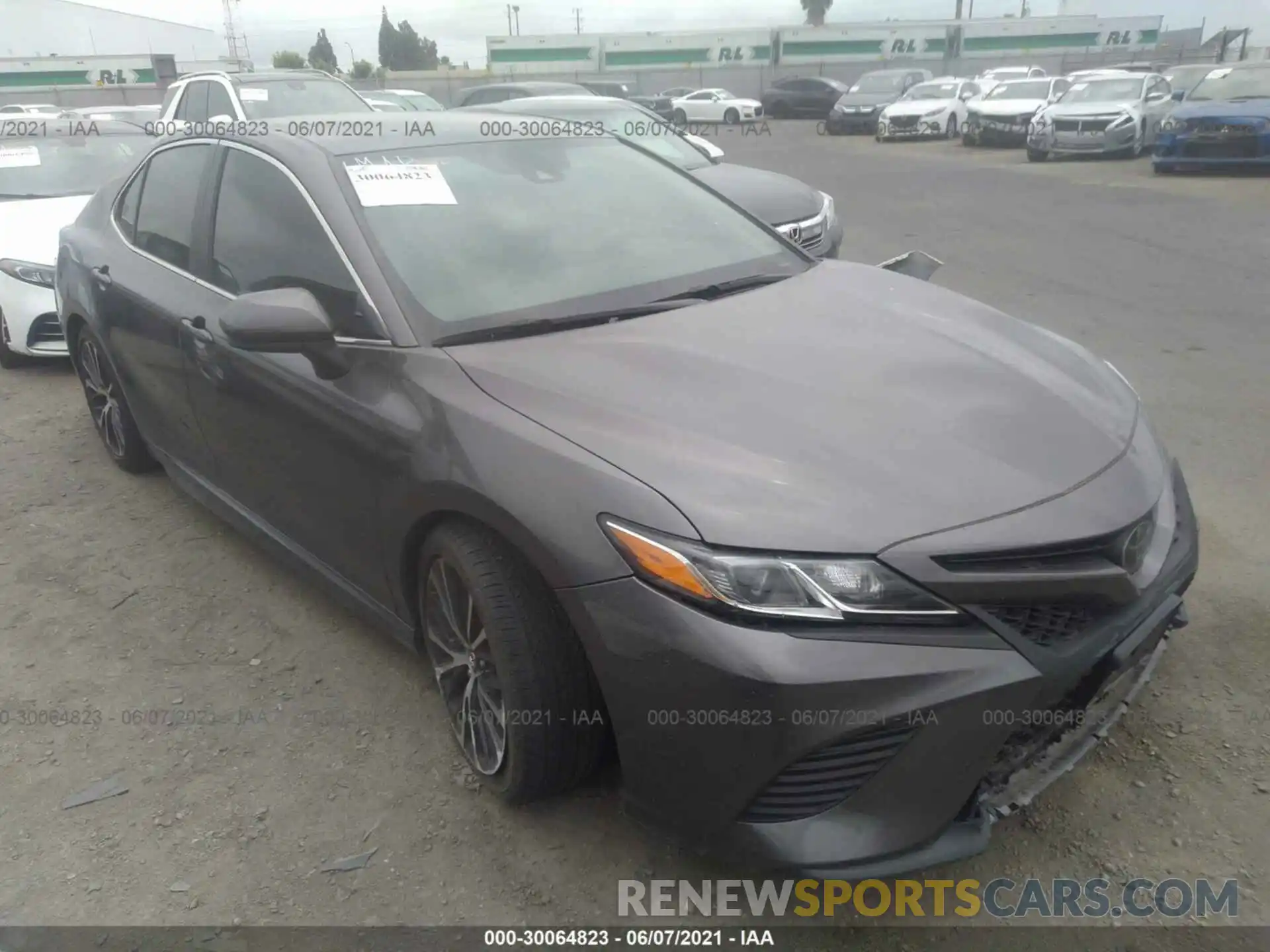 1 Photograph of a damaged car 4T1B11HK4KU299551 TOYOTA CAMRY 2019