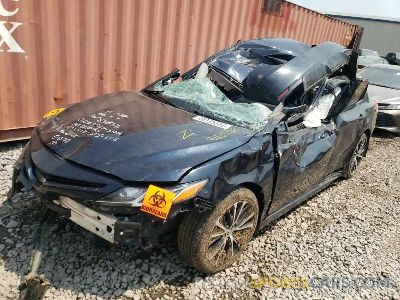 2 Photograph of a damaged car 4T1B11HK4KU679313 TOYOTA CAMRY 2019