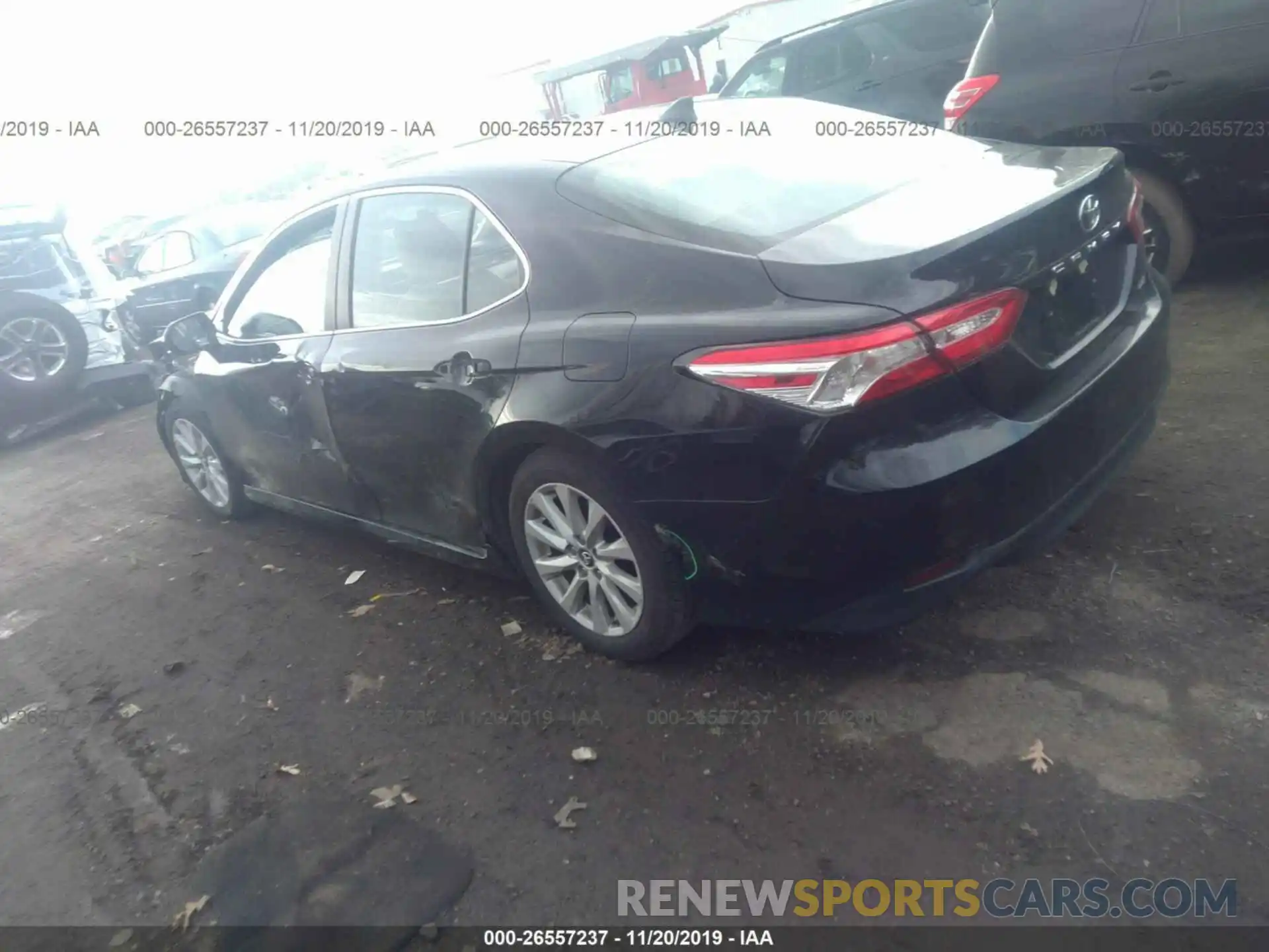 3 Photograph of a damaged car 4T1B11HK4KU680333 TOYOTA CAMRY 2019