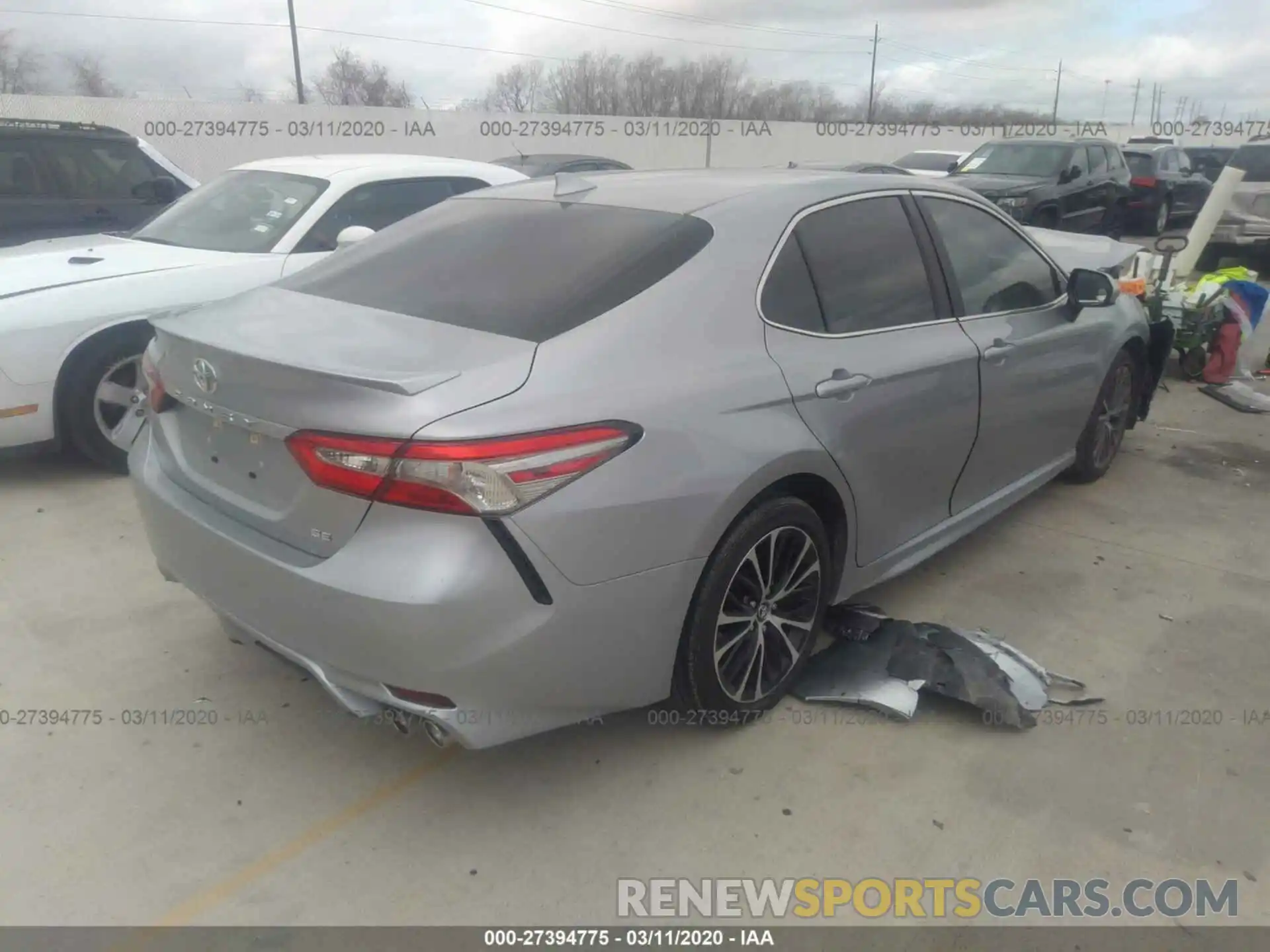 4 Photograph of a damaged car 4T1B11HK4KU682020 TOYOTA CAMRY 2019