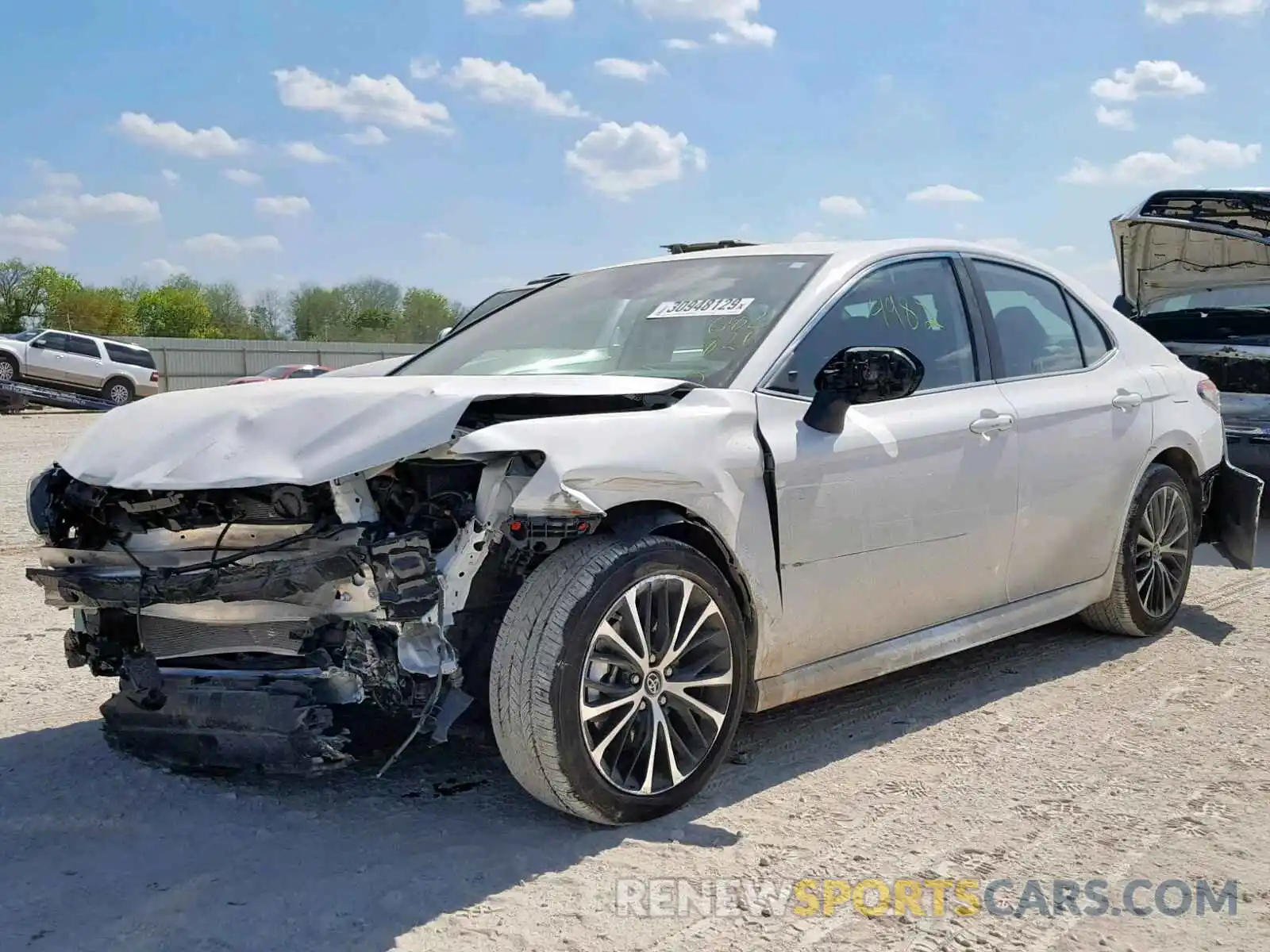 2 Photograph of a damaged car 4T1B11HK4KU682826 TOYOTA CAMRY 2019
