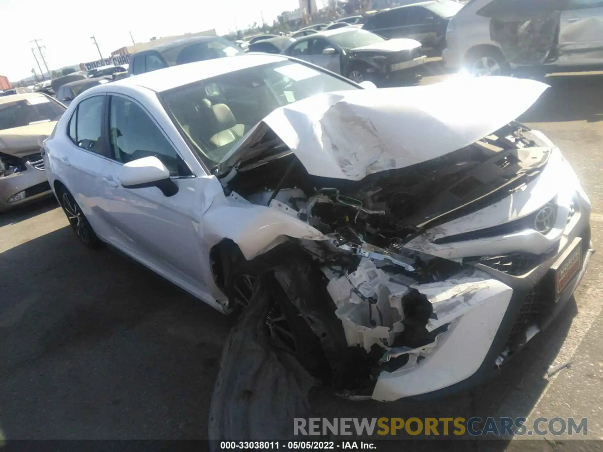 1 Photograph of a damaged car 4T1B11HK4KU684902 TOYOTA CAMRY 2019