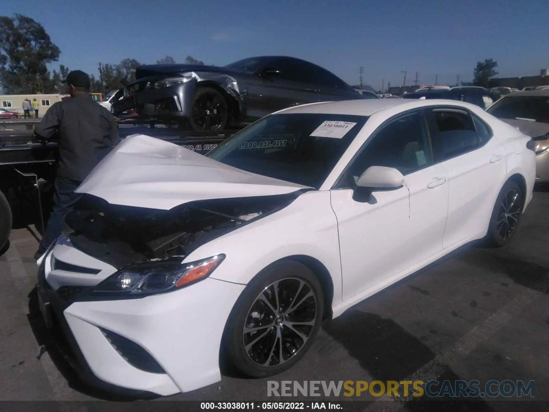 2 Photograph of a damaged car 4T1B11HK4KU684902 TOYOTA CAMRY 2019