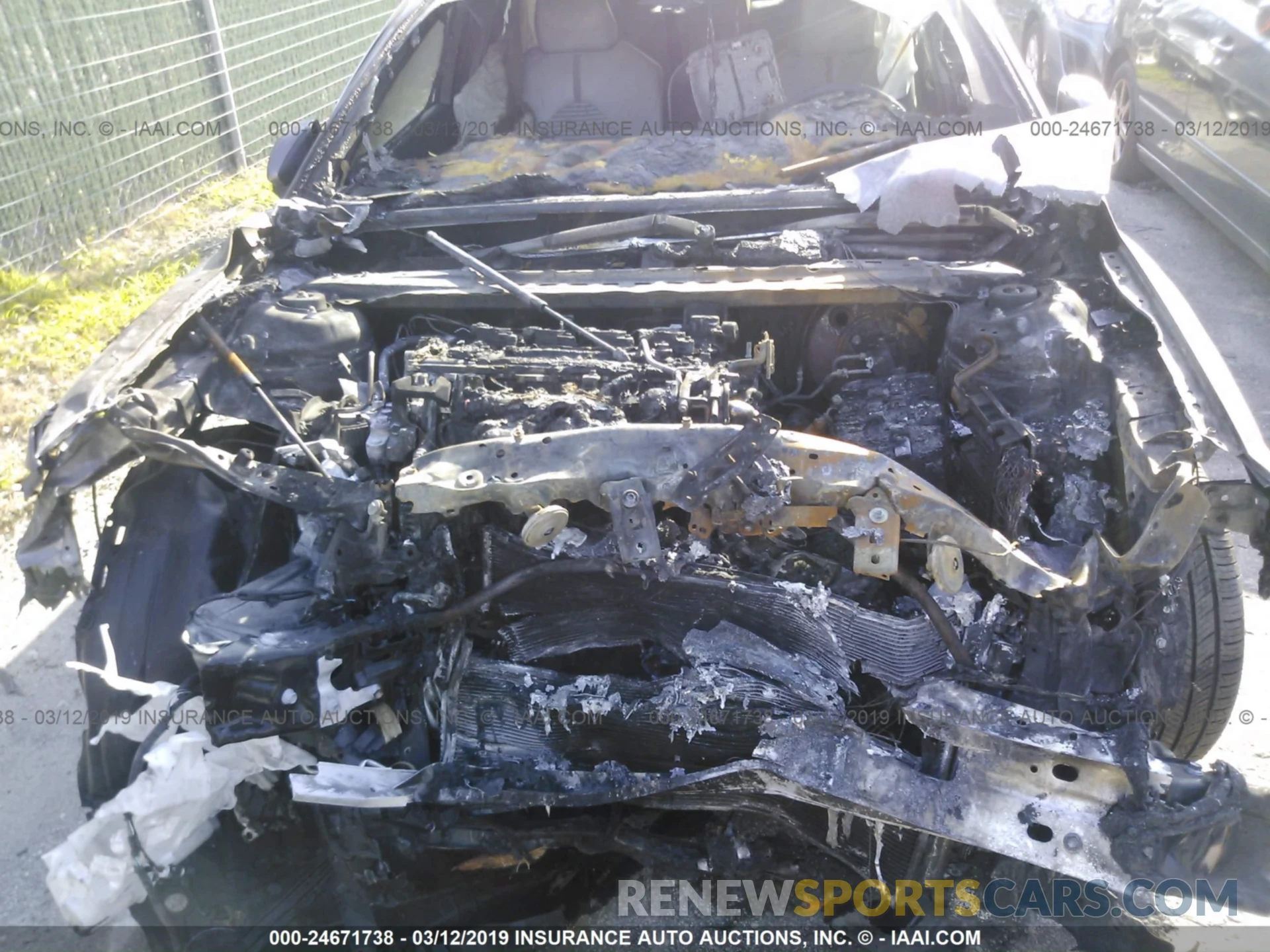 10 Photograph of a damaged car 4T1B11HK4KU685841 TOYOTA CAMRY 2019