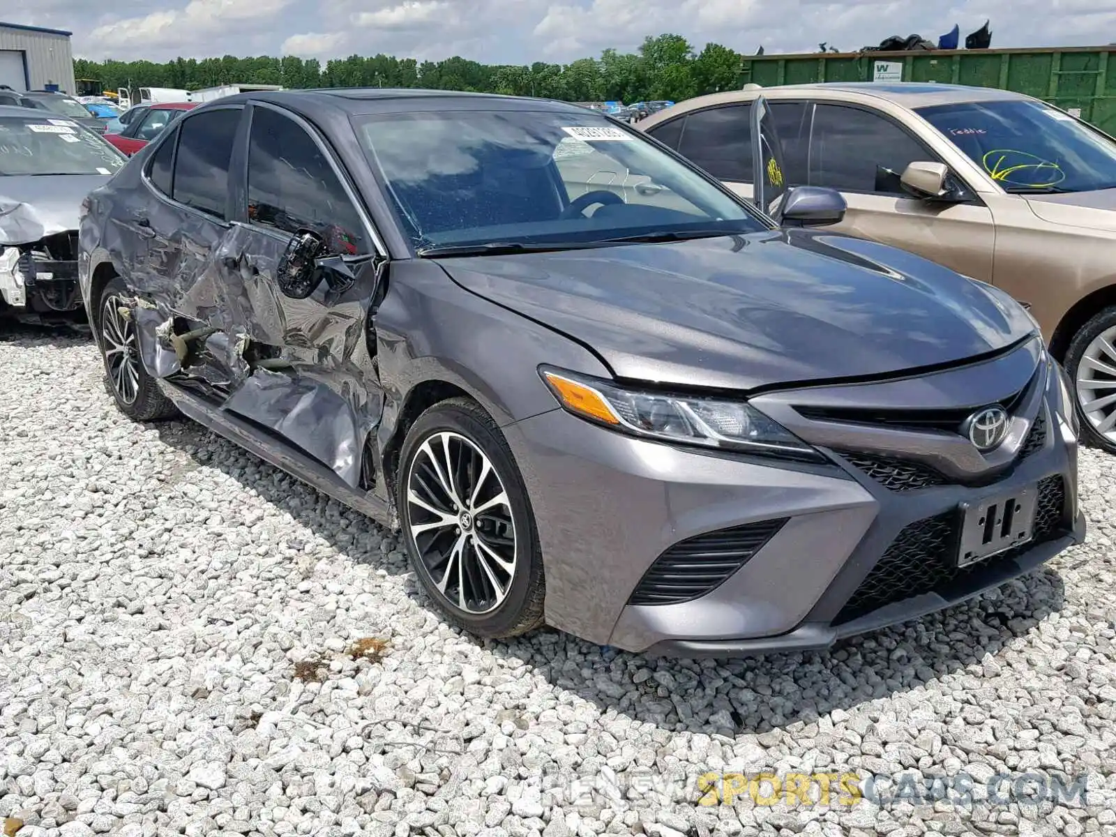 1 Photograph of a damaged car 4T1B11HK4KU686021 TOYOTA CAMRY 2019