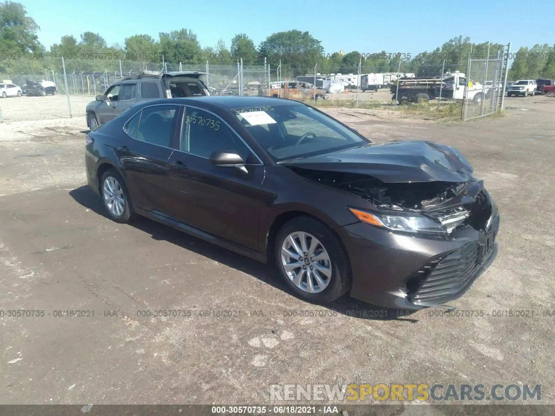 1 Photograph of a damaged car 4T1B11HK4KU686472 TOYOTA CAMRY 2019