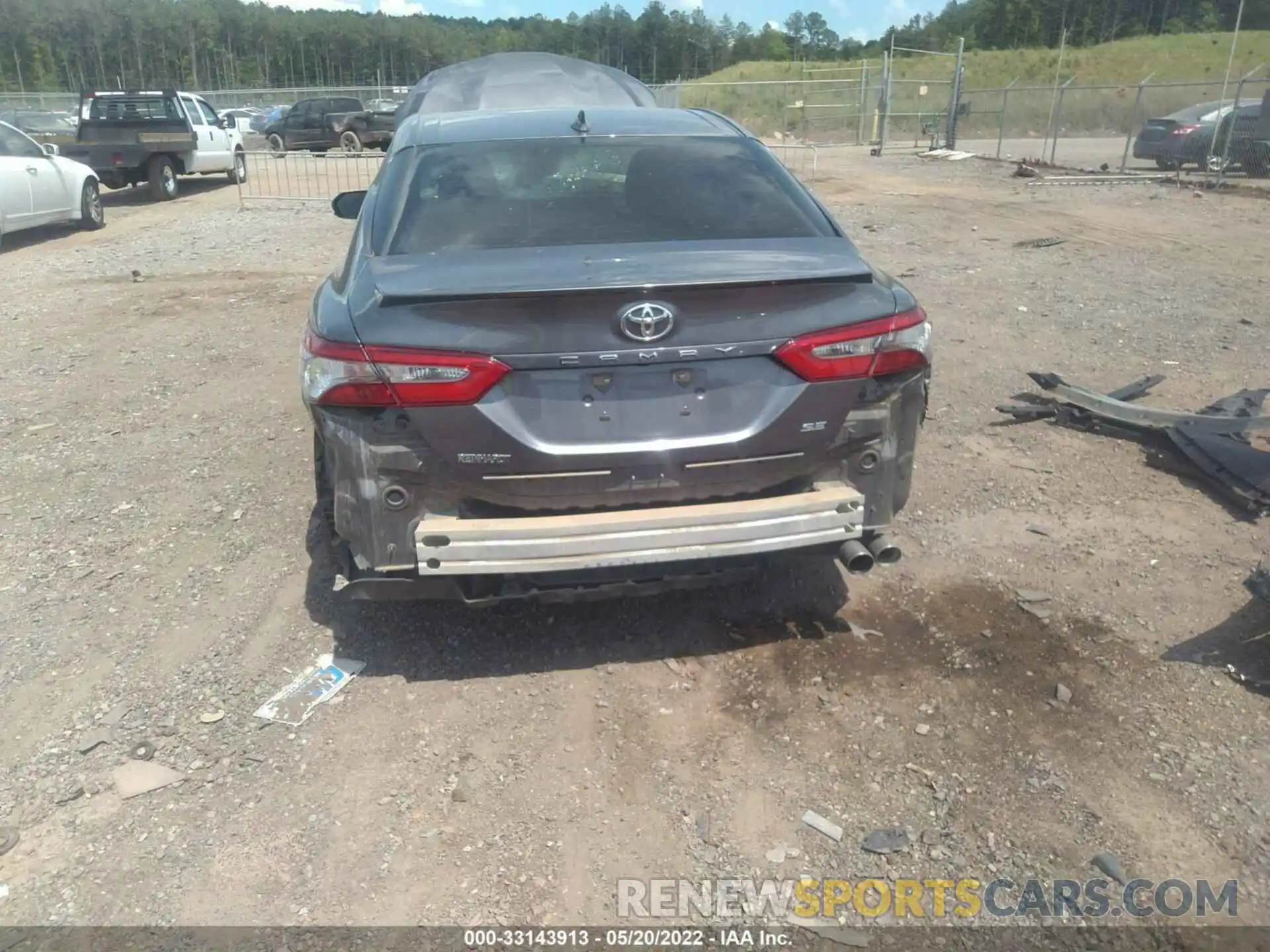 6 Photograph of a damaged car 4T1B11HK4KU687721 TOYOTA CAMRY 2019