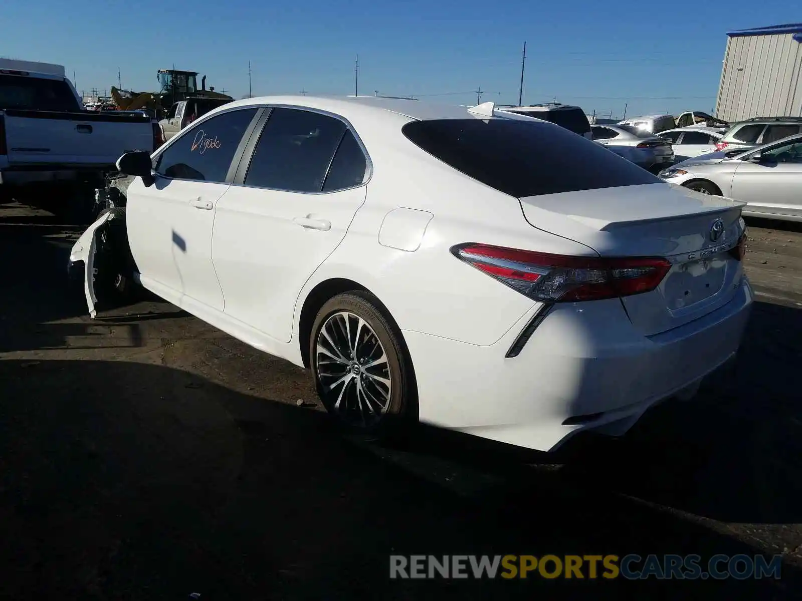 3 Photograph of a damaged car 4T1B11HK4KU688108 TOYOTA CAMRY 2019