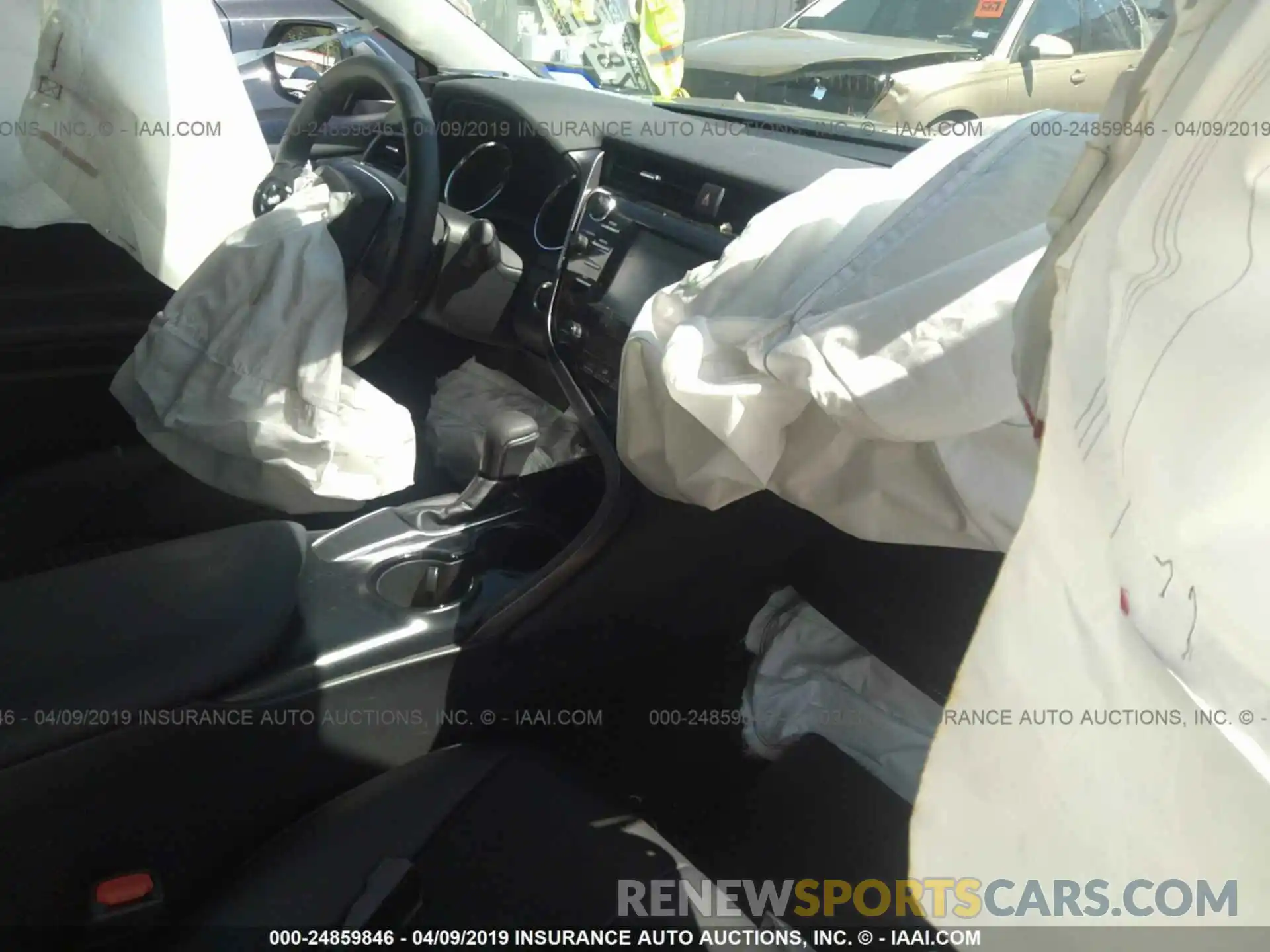 5 Photograph of a damaged car 4T1B11HK4KU689131 TOYOTA CAMRY 2019