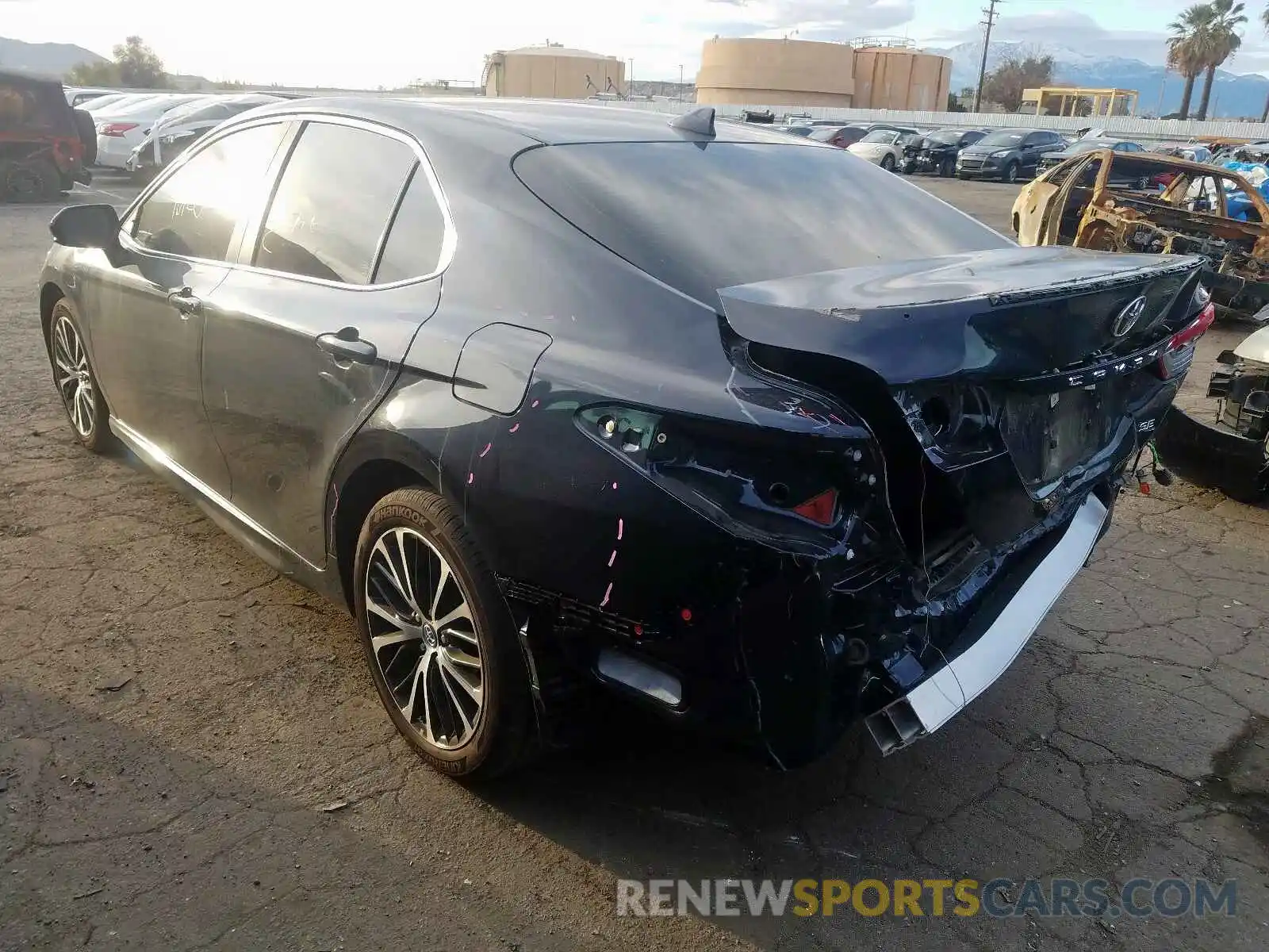 3 Photograph of a damaged car 4T1B11HK4KU690554 TOYOTA CAMRY 2019