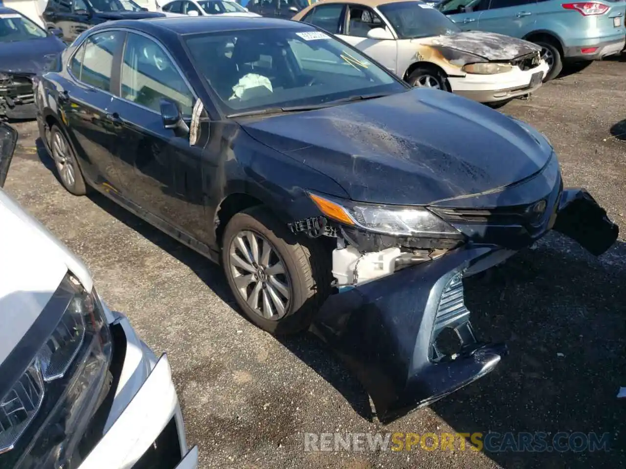 1 Photograph of a damaged car 4T1B11HK4KU690862 TOYOTA CAMRY 2019