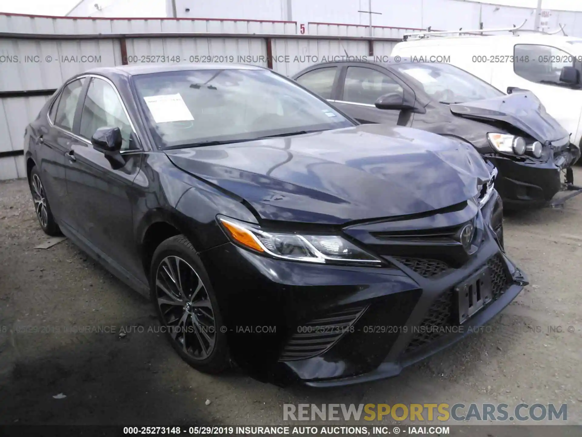 1 Photograph of a damaged car 4T1B11HK4KU690876 TOYOTA CAMRY 2019