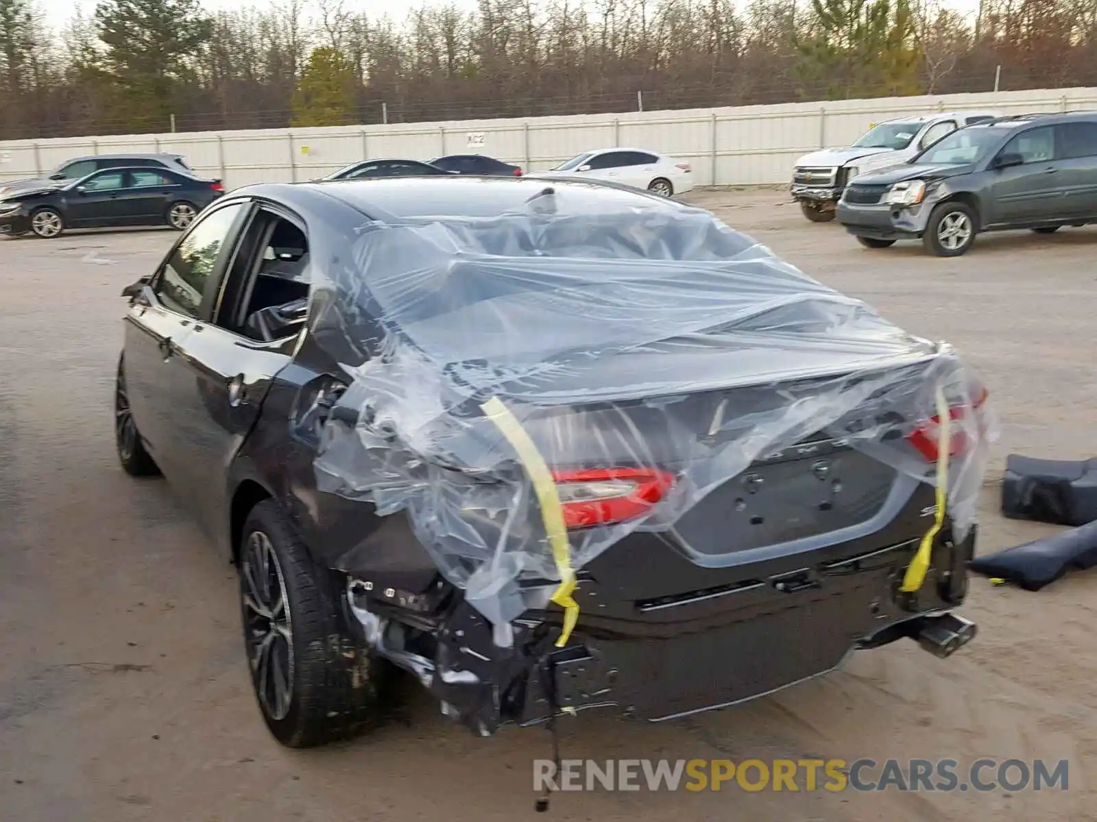 3 Photograph of a damaged car 4T1B11HK4KU691204 TOYOTA CAMRY 2019