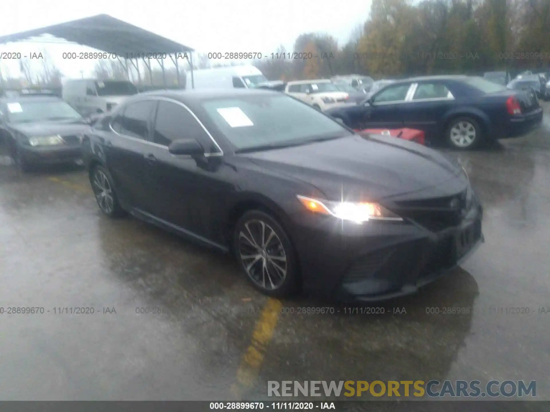 1 Photograph of a damaged car 4T1B11HK4KU692398 TOYOTA CAMRY 2019