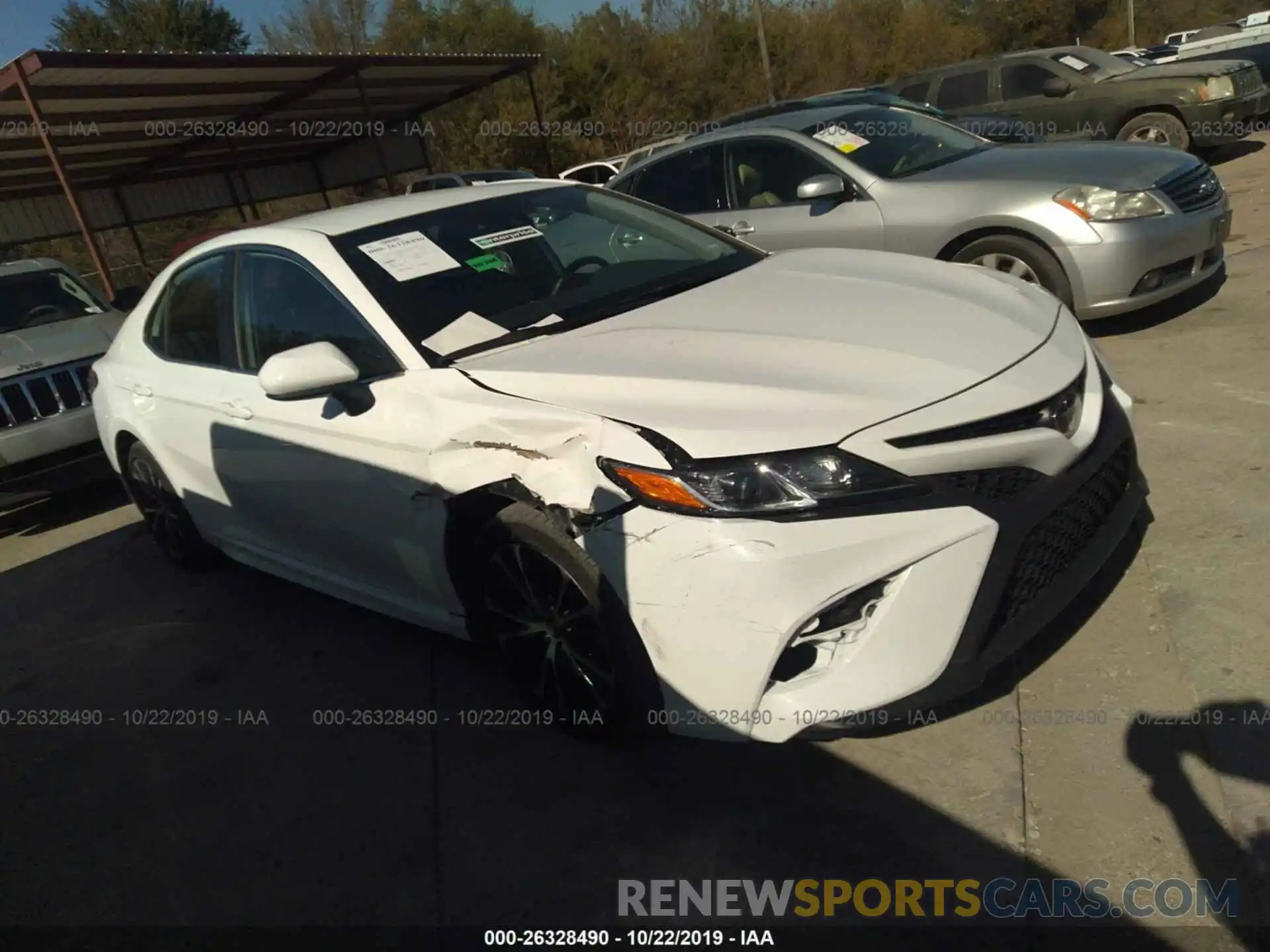 1 Photograph of a damaged car 4T1B11HK4KU692983 TOYOTA CAMRY 2019