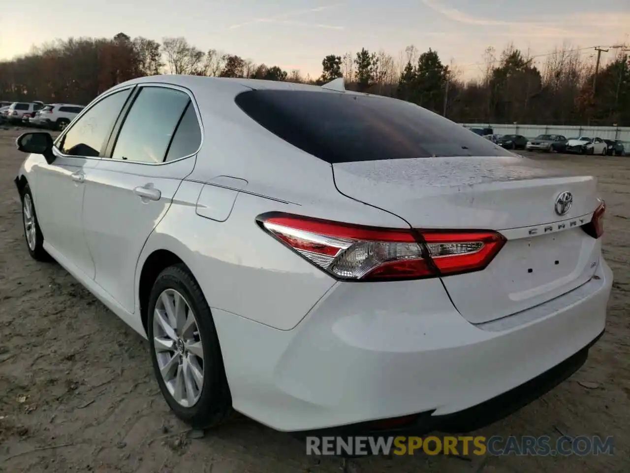 3 Photograph of a damaged car 4T1B11HK4KU696158 TOYOTA CAMRY 2019