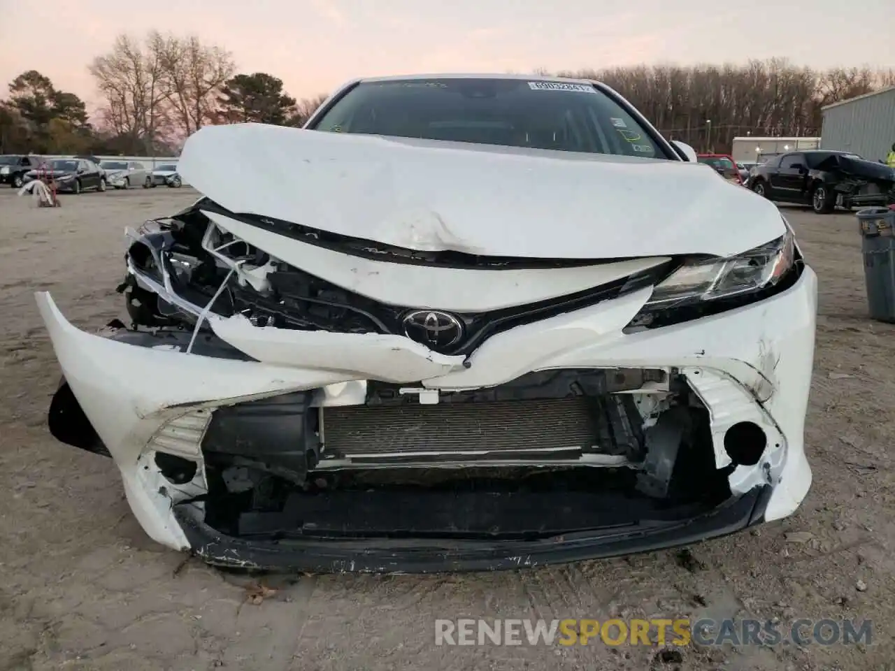 9 Photograph of a damaged car 4T1B11HK4KU696158 TOYOTA CAMRY 2019