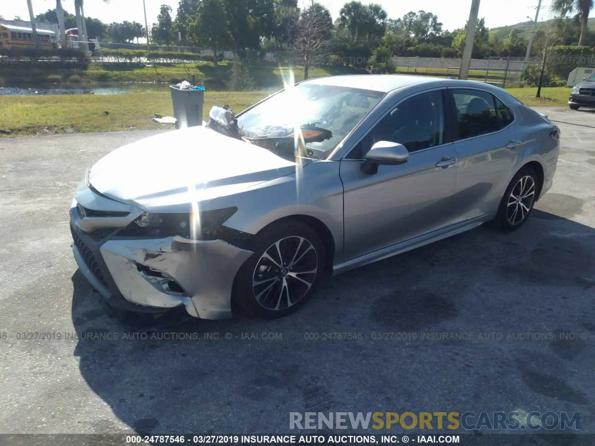 2 Photograph of a damaged car 4T1B11HK4KU698198 TOYOTA CAMRY 2019