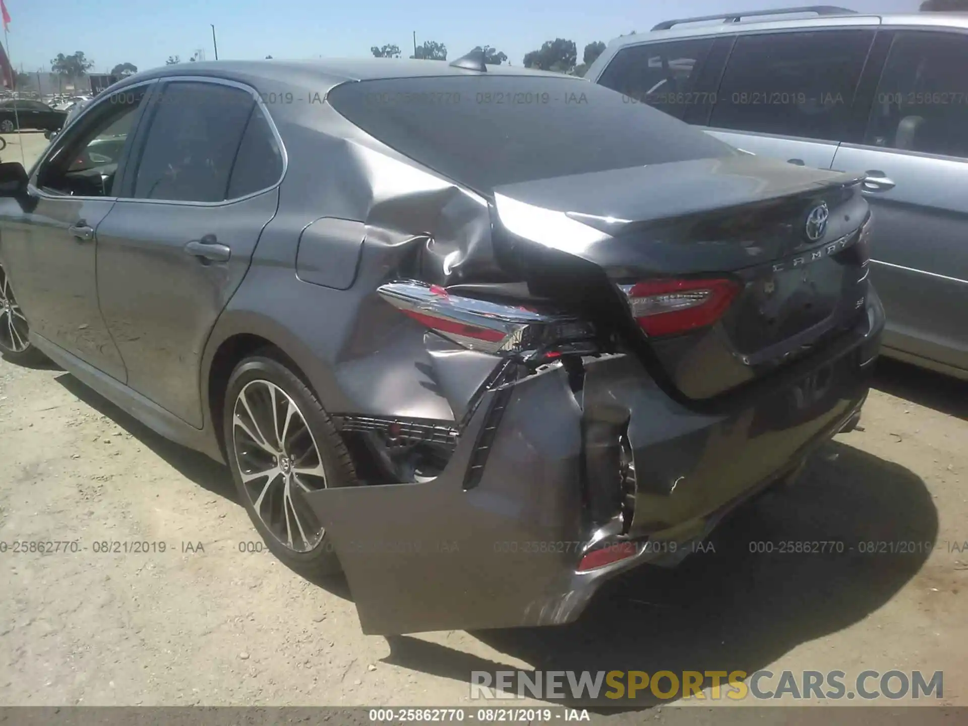 6 Photograph of a damaged car 4T1B11HK4KU698427 TOYOTA CAMRY 2019