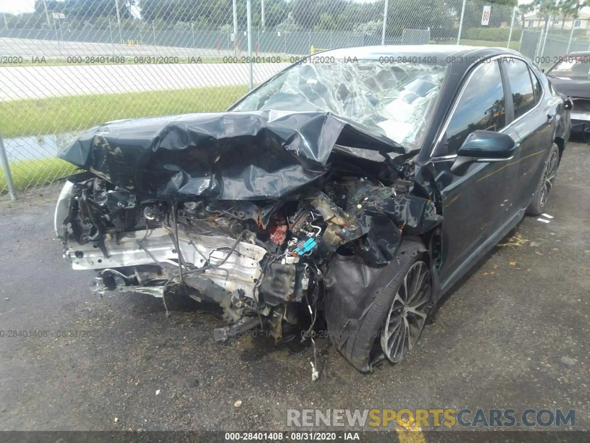 6 Photograph of a damaged car 4T1B11HK4KU698587 TOYOTA CAMRY 2019