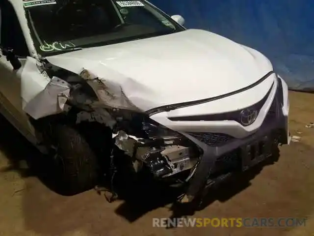 9 Photograph of a damaged car 4T1B11HK4KU698850 TOYOTA CAMRY 2019