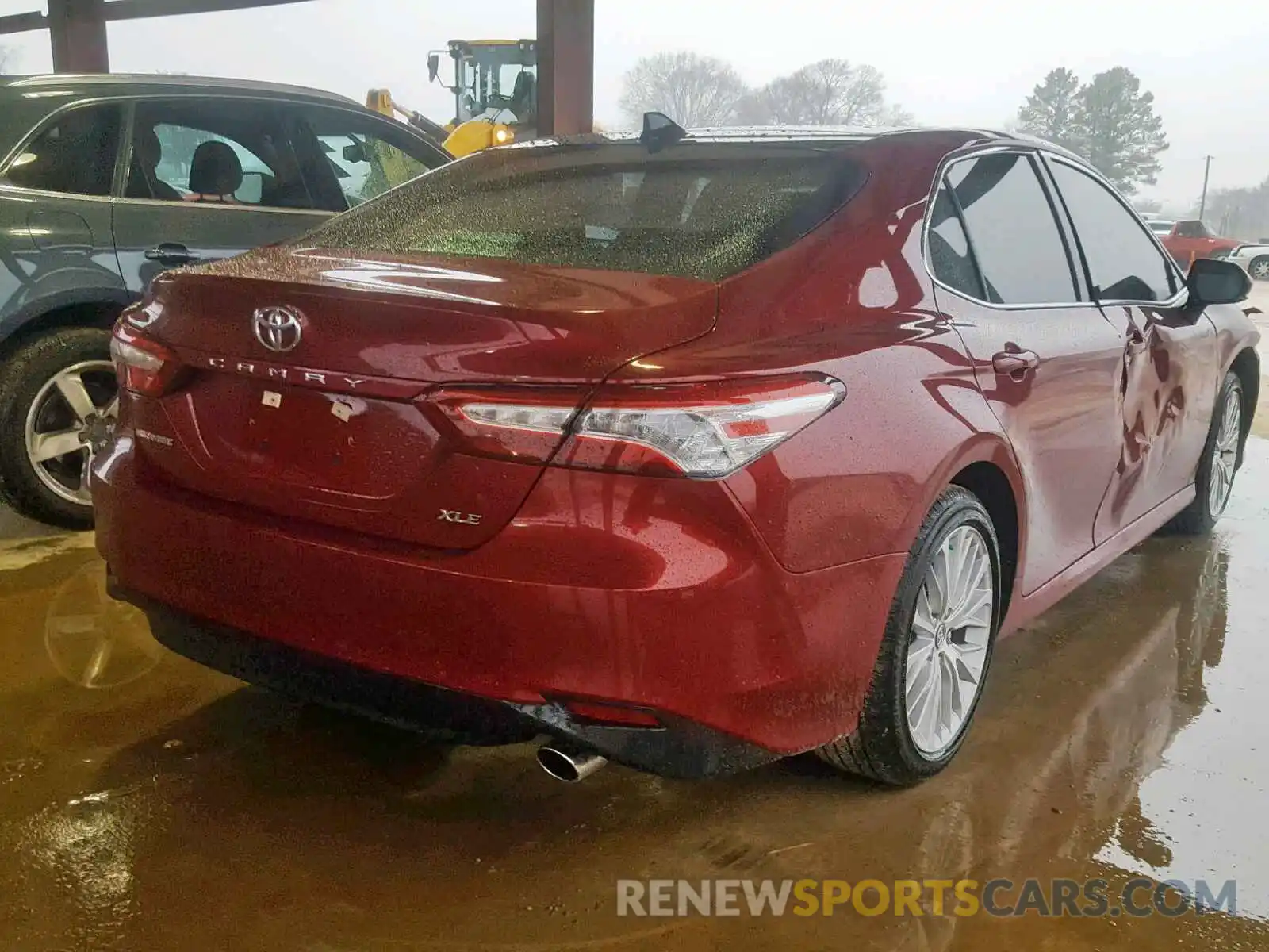 4 Photograph of a damaged car 4T1B11HK4KU700693 TOYOTA CAMRY 2019