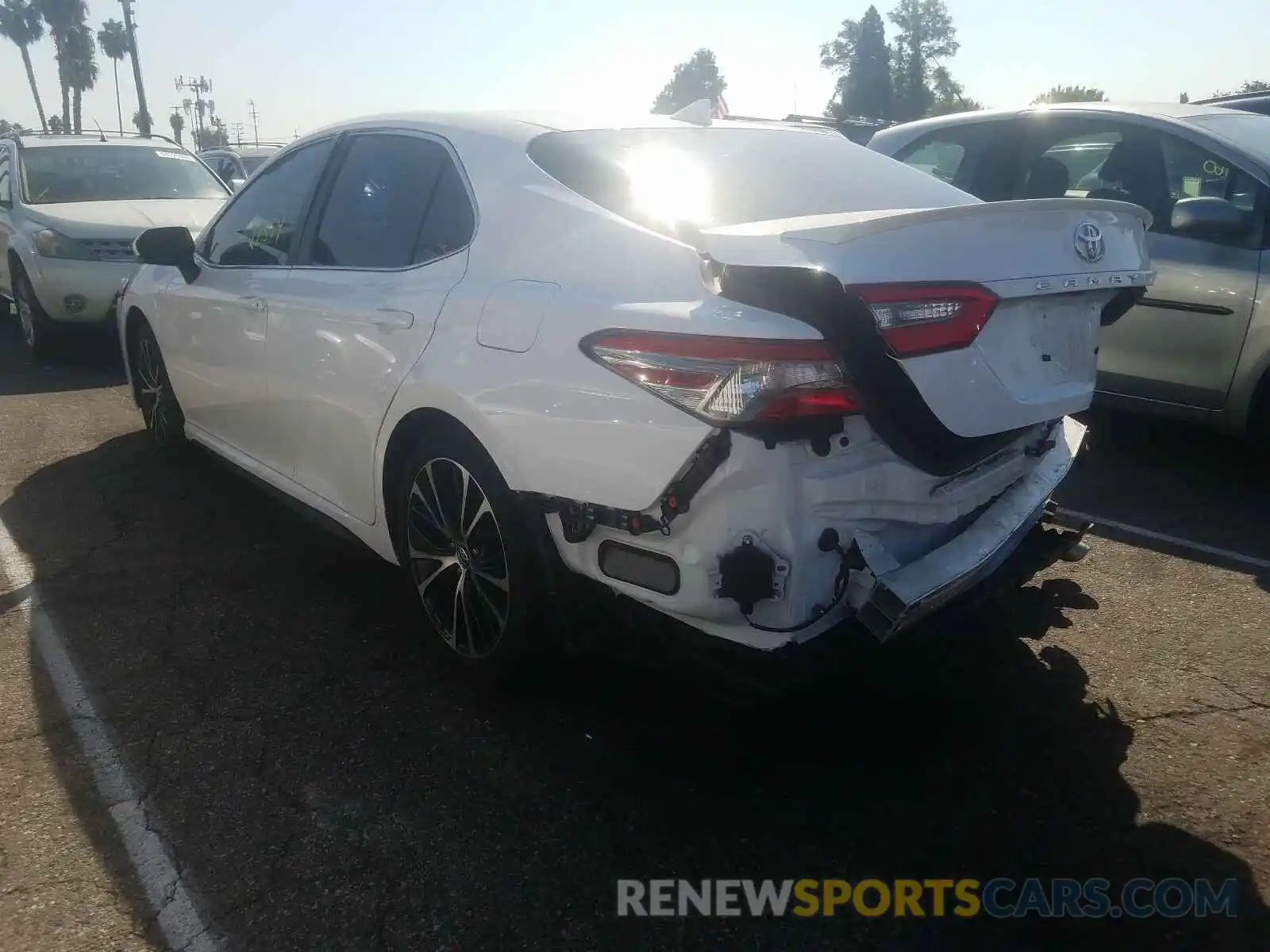 3 Photograph of a damaged car 4T1B11HK4KU701150 TOYOTA CAMRY 2019