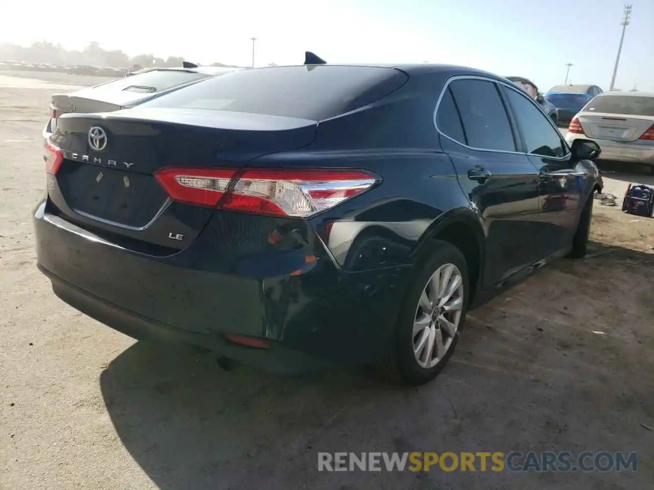 4 Photograph of a damaged car 4T1B11HK4KU702203 TOYOTA CAMRY 2019