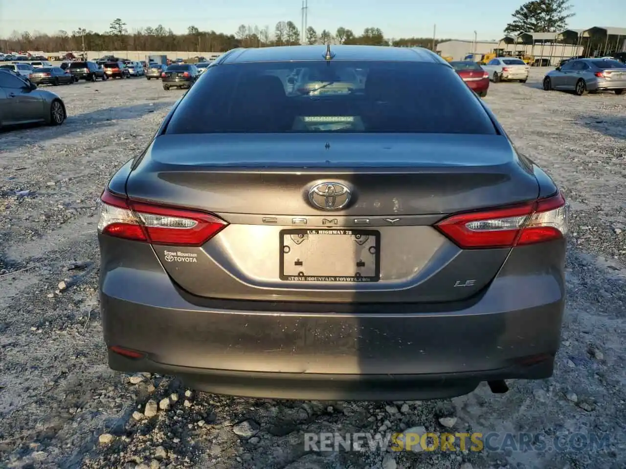 6 Photograph of a damaged car 4T1B11HK4KU705327 TOYOTA CAMRY 2019