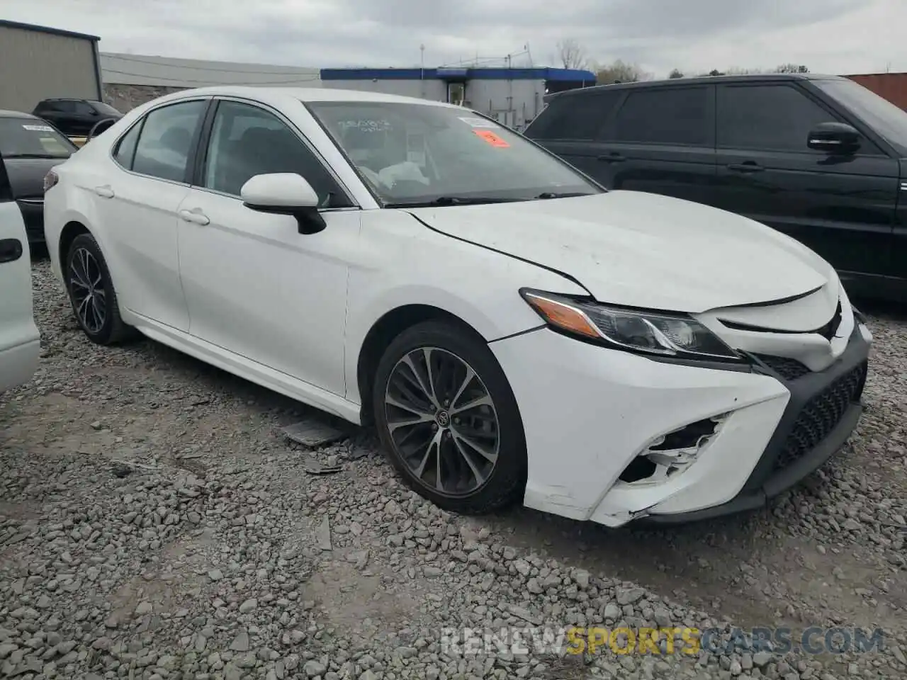 4 Photograph of a damaged car 4T1B11HK4KU705750 TOYOTA CAMRY 2019