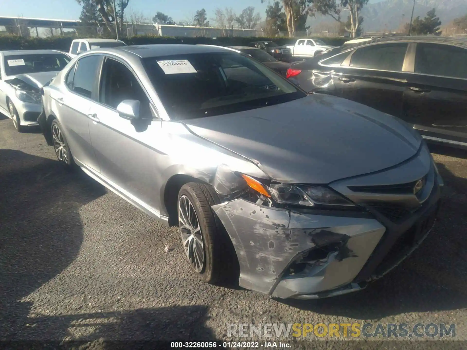 1 Photograph of a damaged car 4T1B11HK4KU705991 TOYOTA CAMRY 2019