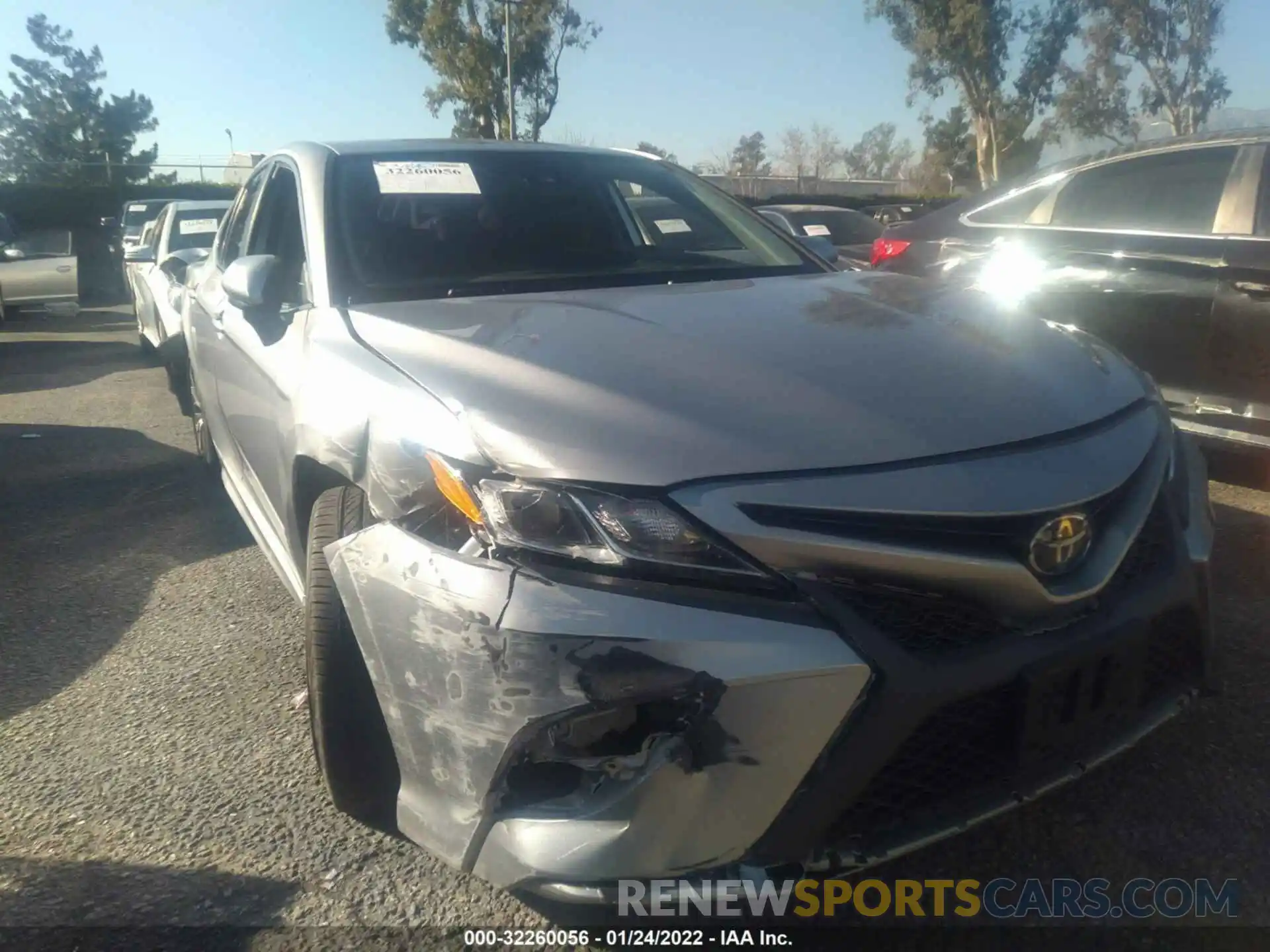 6 Photograph of a damaged car 4T1B11HK4KU705991 TOYOTA CAMRY 2019